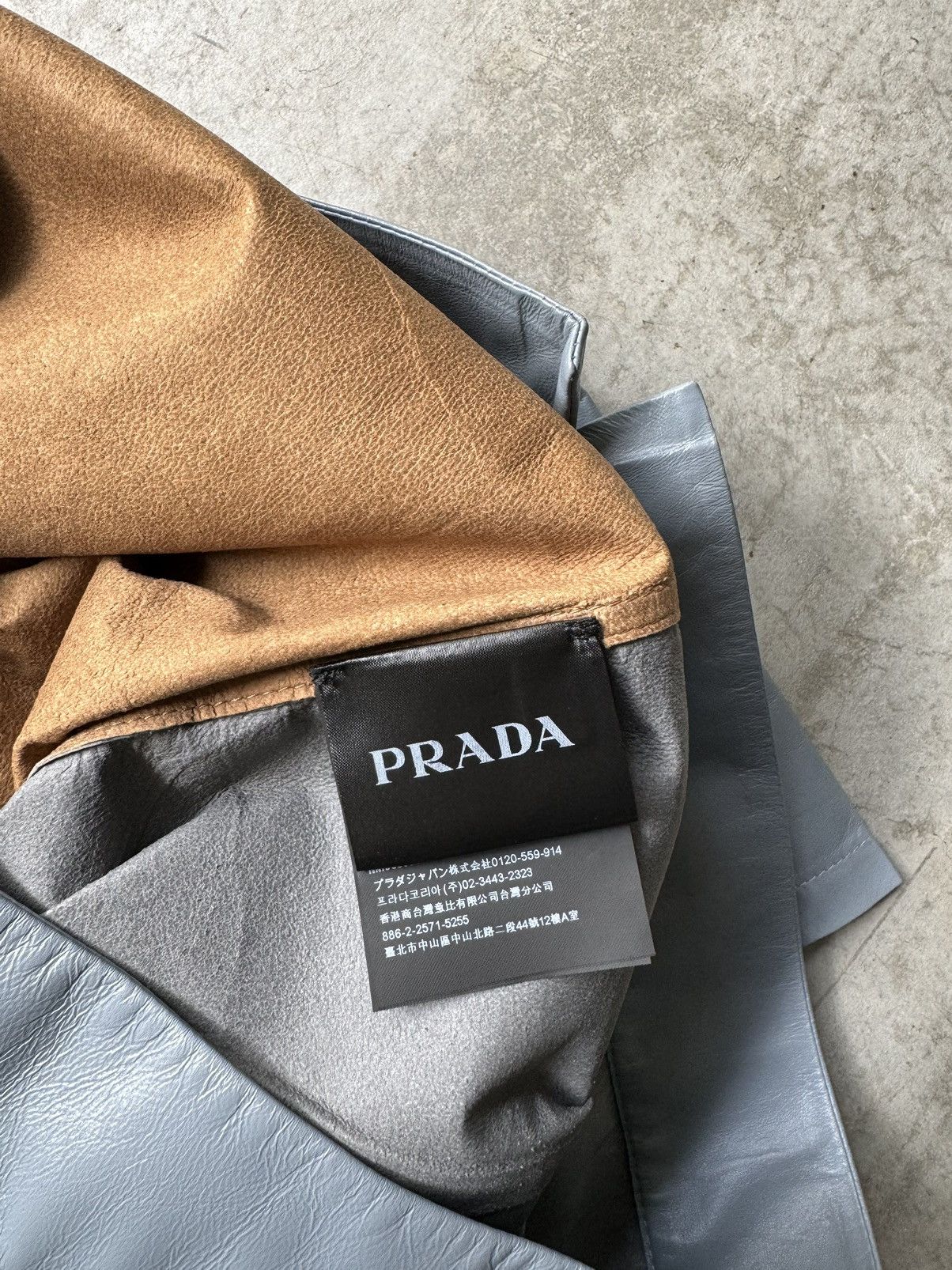 Prada Prada SS18 Two Tone Leather Shirt Size US M / EU 48-50 / 2 - 6 Thumbnail