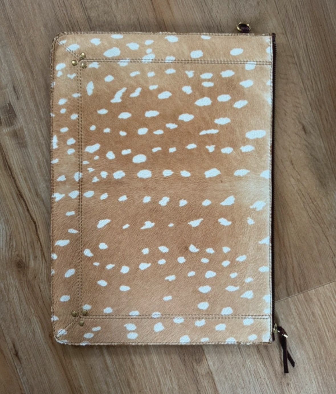 Jerome Dreyfuss Jérôme Dreyfus Camel Leather Clutch with White Leopard Print Size ONE SIZE - 1 Thumbnail