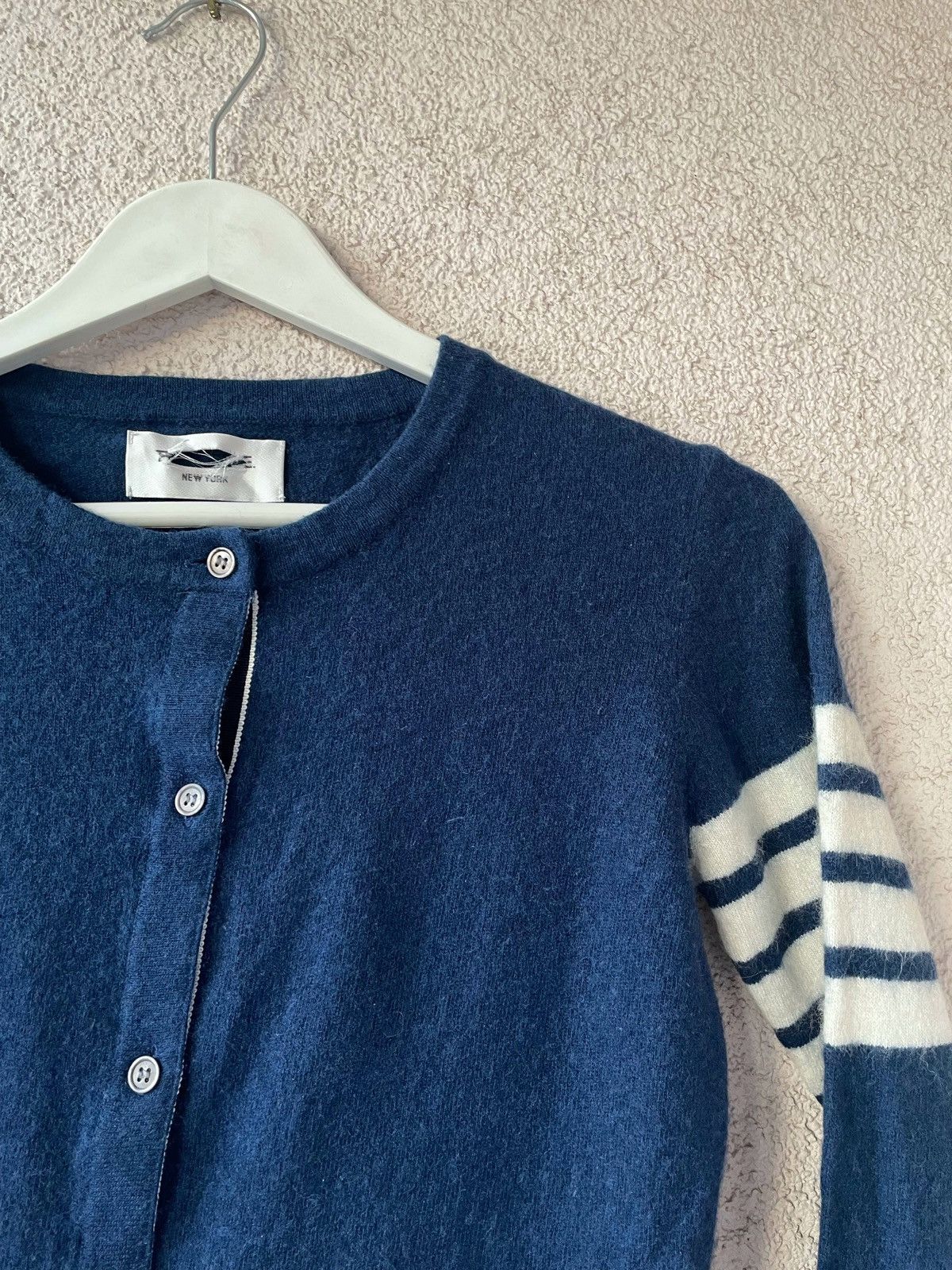 Thom Browne Thom Browne Blue Merino Wool Warm Cardigan Size M Stripe Arm Size M / US 6-8 / IT 42-44 - 5 Thumbnail