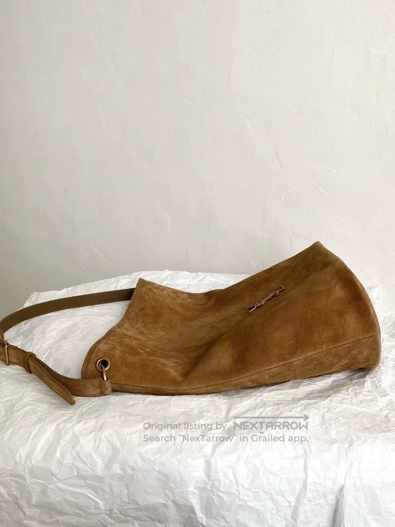 Yves Saint Laurent YSL Niki Suede Bucket Bag (Caramel Suede) Size ONE SIZE - 3 Thumbnail