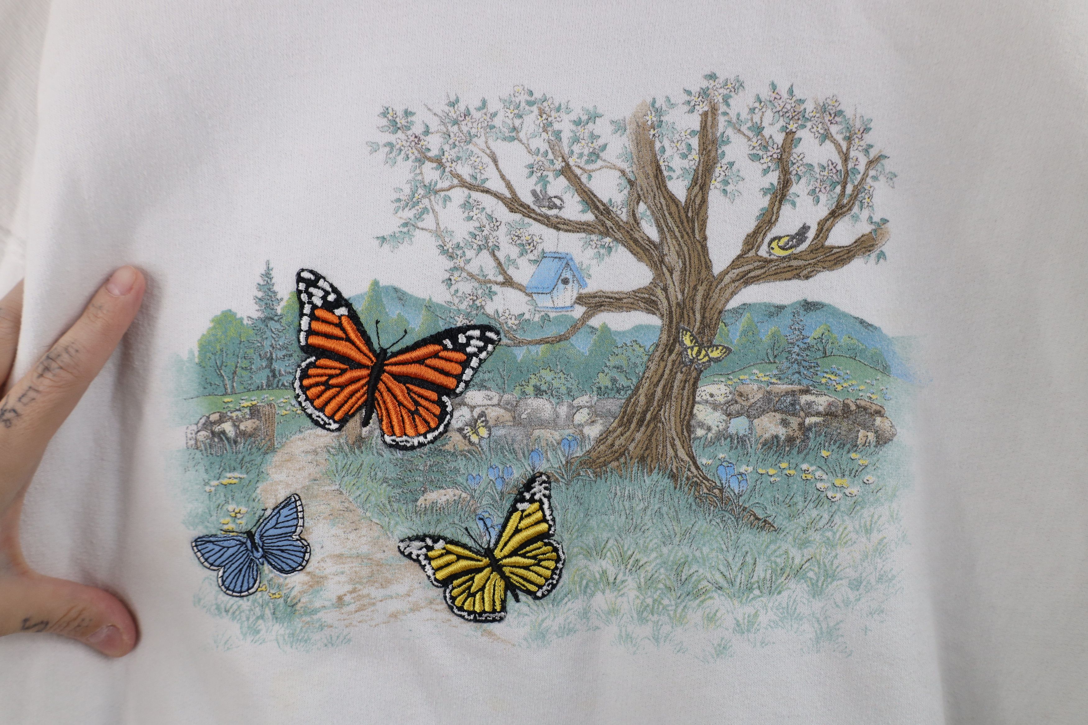 Vintage Vintage 90s Streetwear Nature Butterfly Tree Sweatshirt Size XXL / US 16-18 / IT 52-54 - 4 Thumbnail