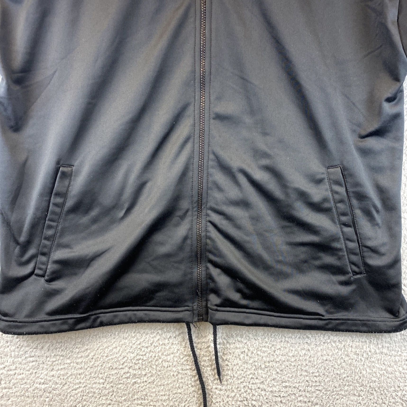 Reebok VINTAGE Reebok Track Jacket Mens L Navy Black 90s Full Zip Woven Vector Full Zip Regular 42-50 Men Size US 33 - 2 Thumbnail