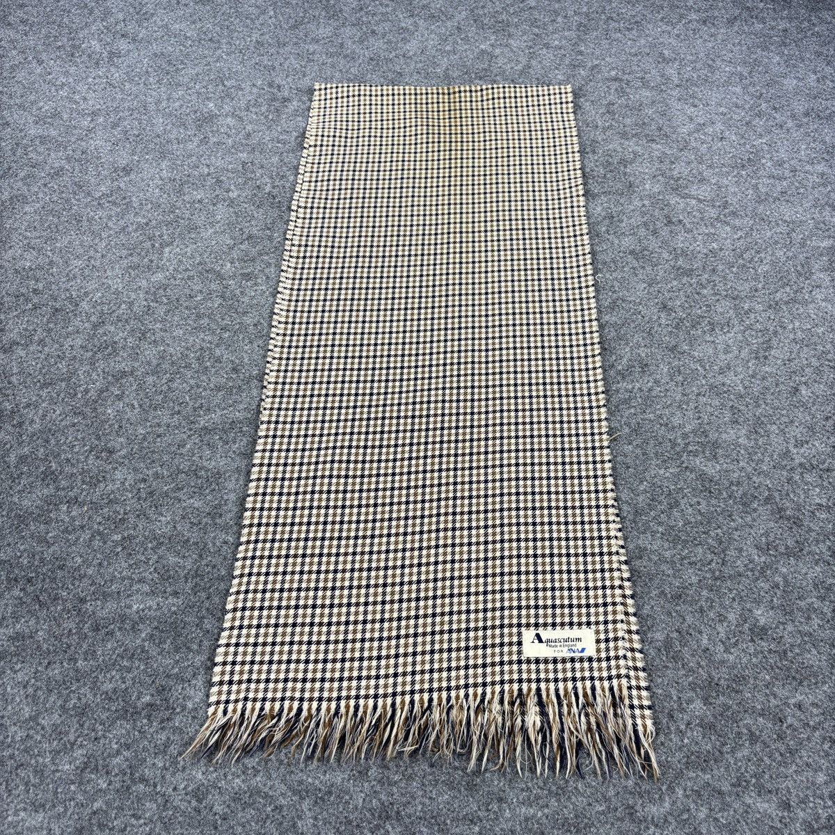 Aquascutum × Vintage Aquascutum Scarf # D794 # Muffler # Neckwear Size ONE SIZE - 4 Thumbnail