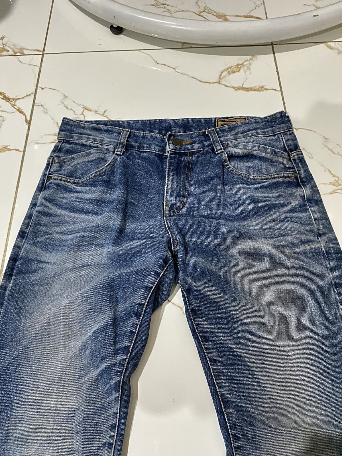 Rare Denim Flare washed