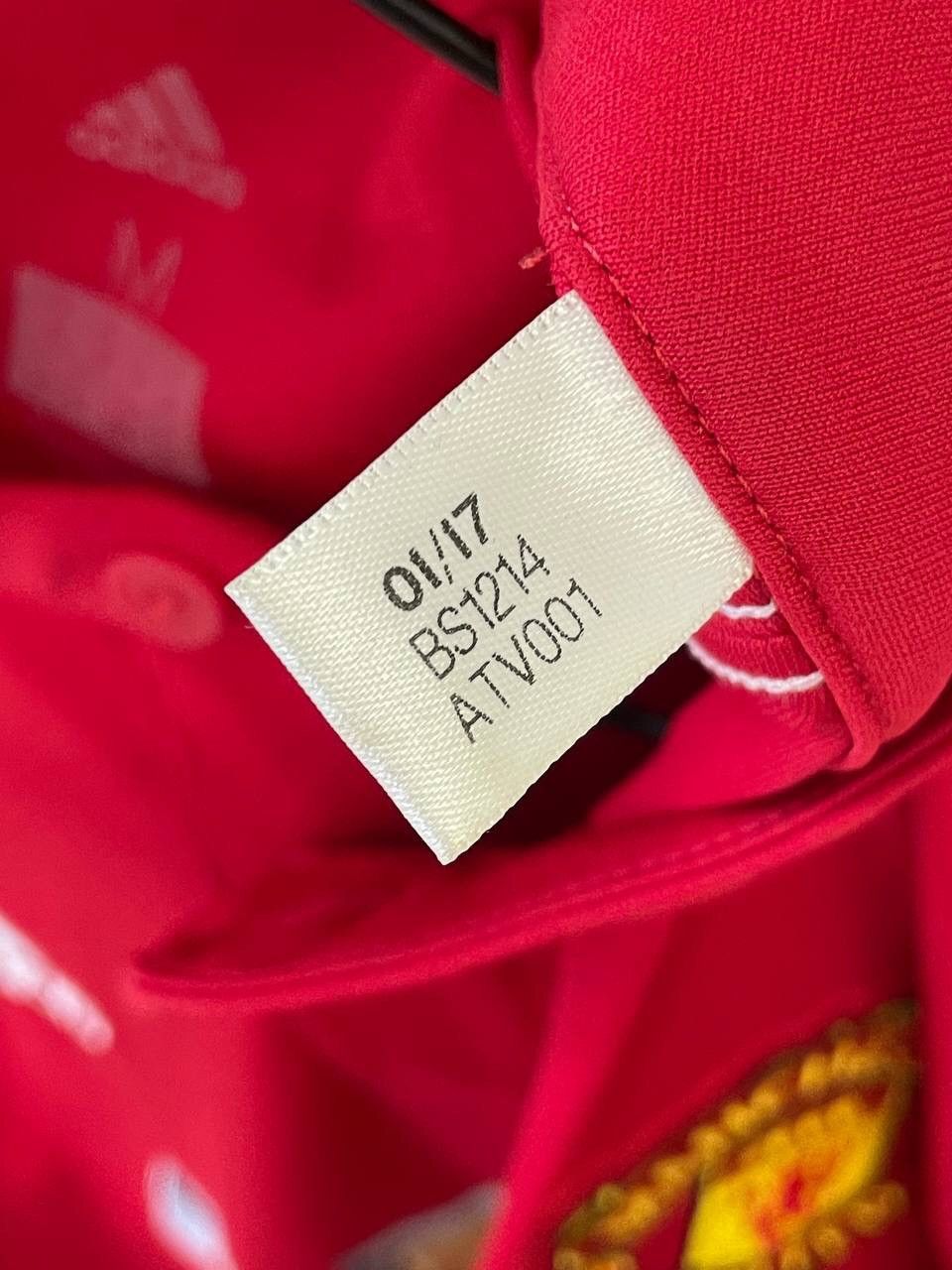 Nike Nike Manchester Unied 2016/ 2017 home jersey Size US M / EU 48-50 / 2 - 9 Thumbnail