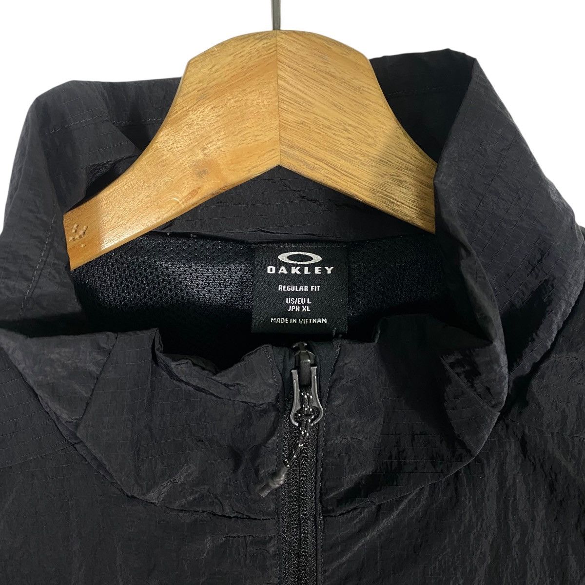 Oakley Oakley Enhance Wind Zipper Jacket L Size Black Colour Size US L / EU 52-54 / 3 - 10 Thumbnail