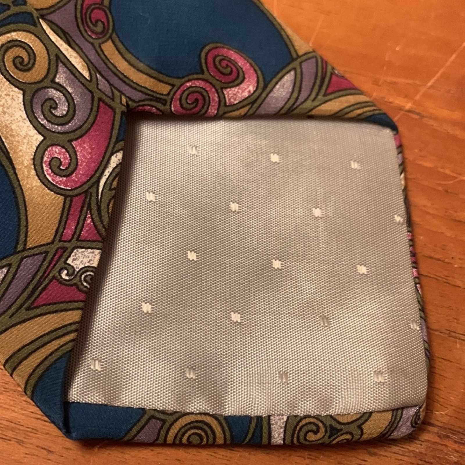 Vintage 80’s vintage Art Nouveau Art Deco Silk Necktie Size ONE SIZE - 7 Thumbnail