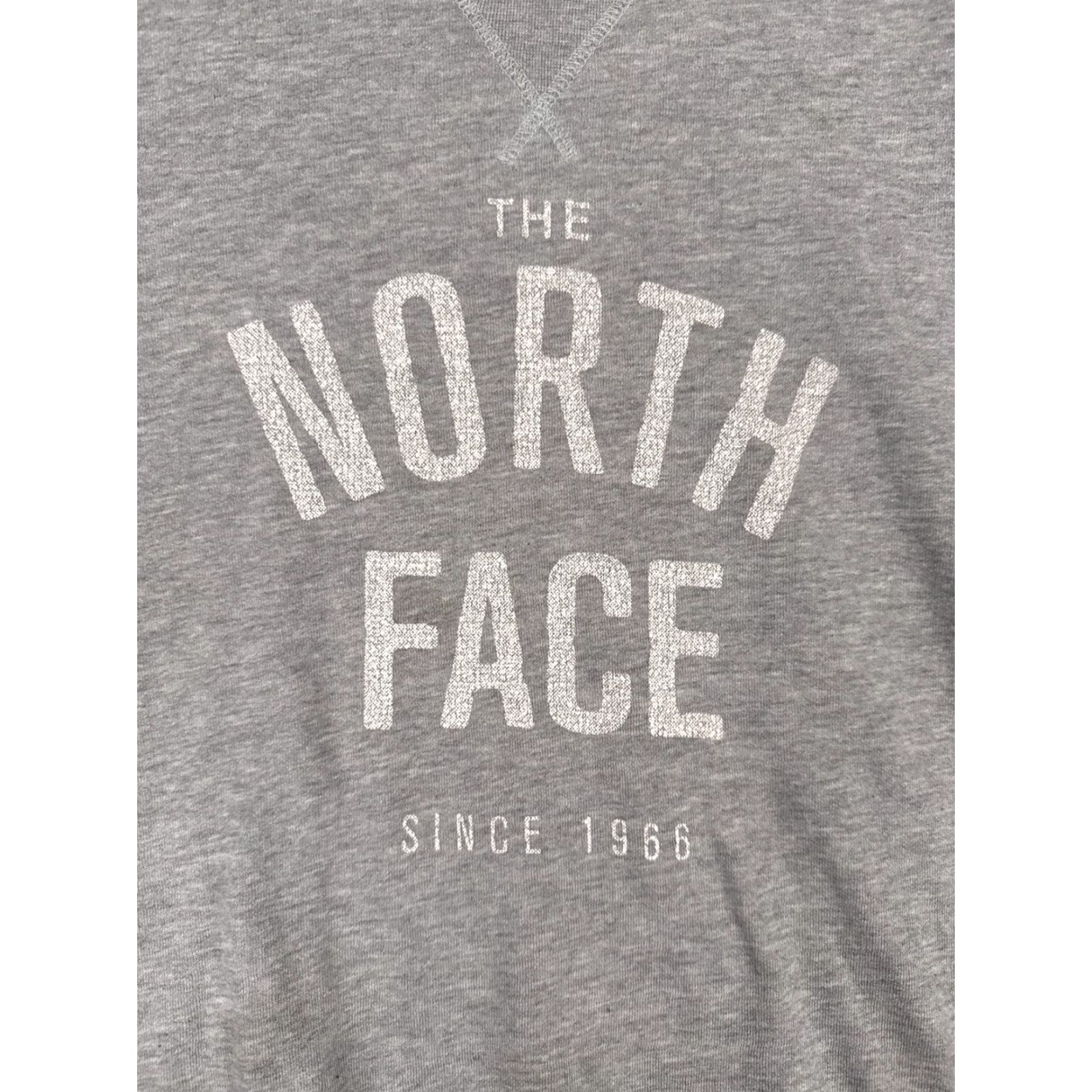 The North Face VINTAGE The North Face Sweatshirt Shirt Men M Gray Pullover Cotton Blend Crew Nec Size US M / EU 48-50 / 2 - 6 Thumbnail