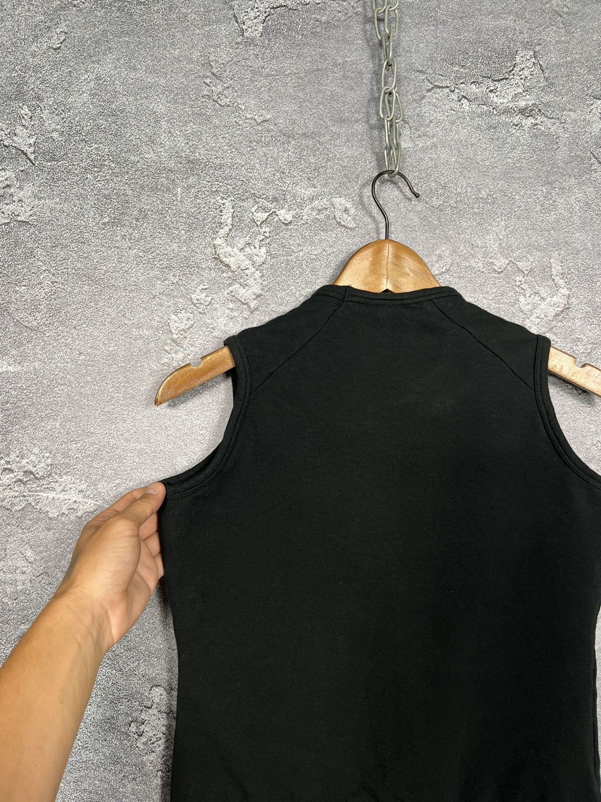 Versace Jeans Couture Vintage Versace Jeans Couture Big Logo Cotton Vest Tank Top Size M / US 6-8 / IT 42-44 - 10 Thumbnail