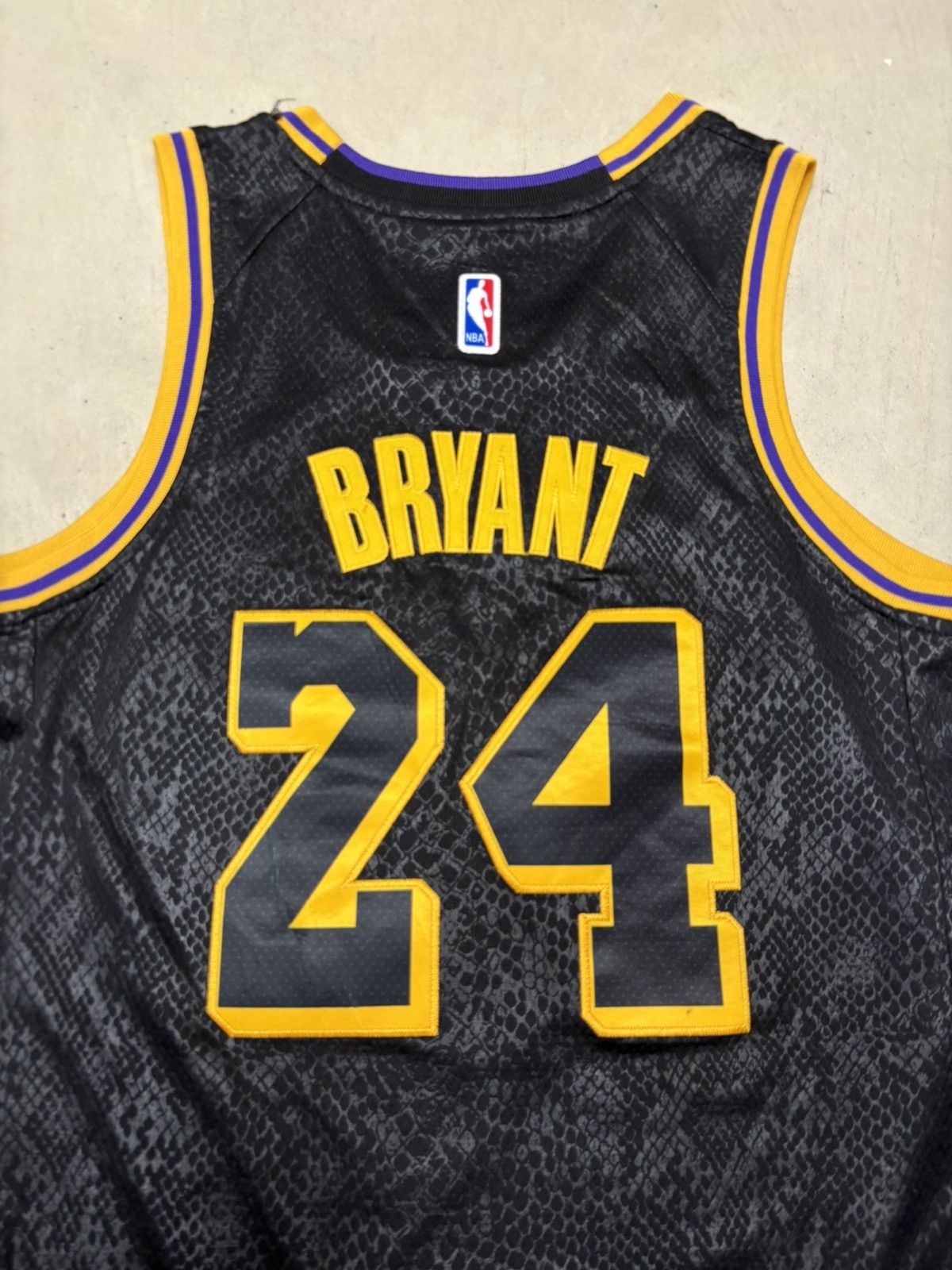 NBA Lakers Mamba Forever Kobe Jersey Size US M / EU 48-50 / 2 - 3 Thumbnail