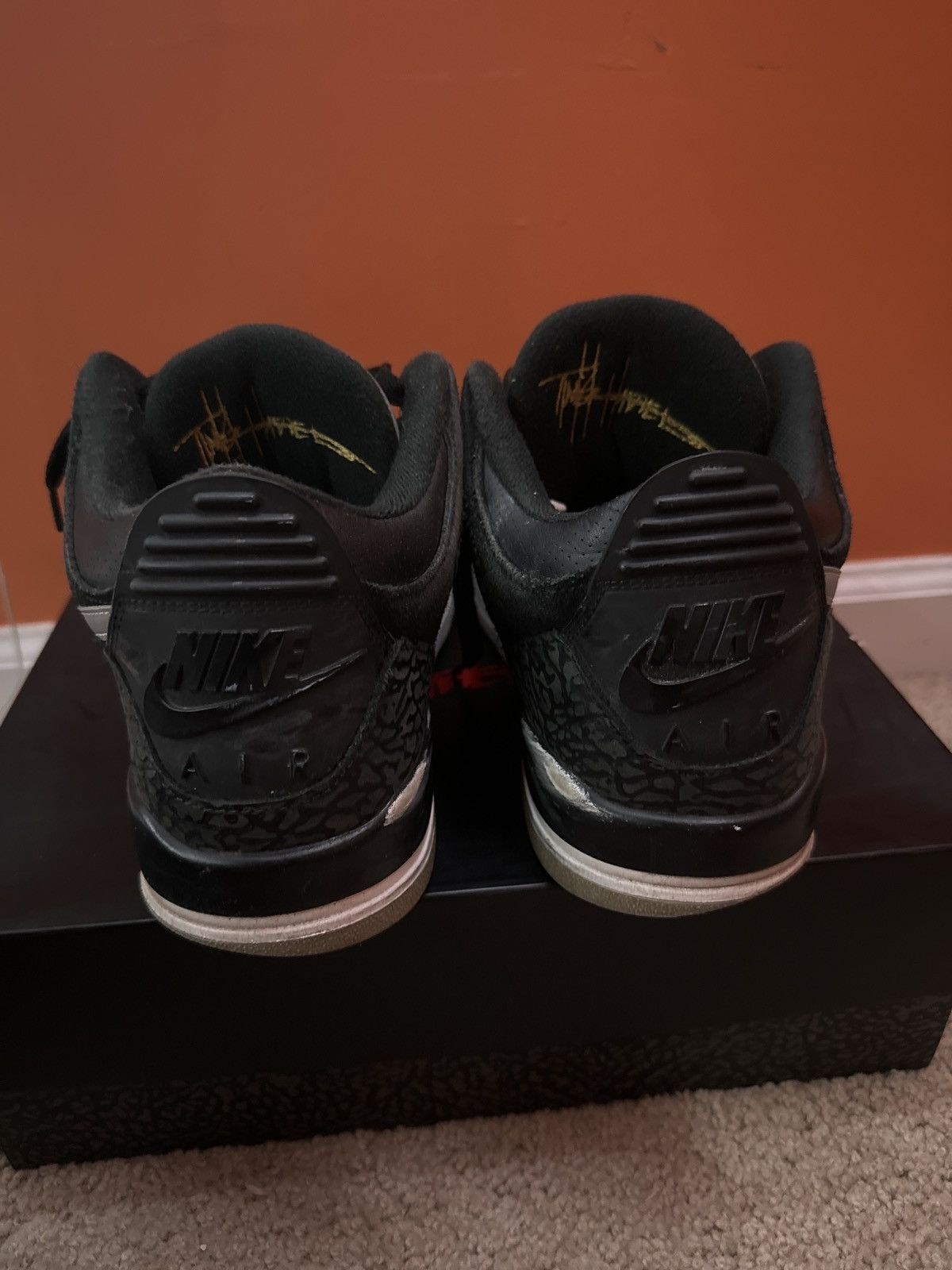Jordan Brand × Nike Jordan 3 Tinker black cement Size US 10.5 / EU 43-44 - 4 Thumbnail