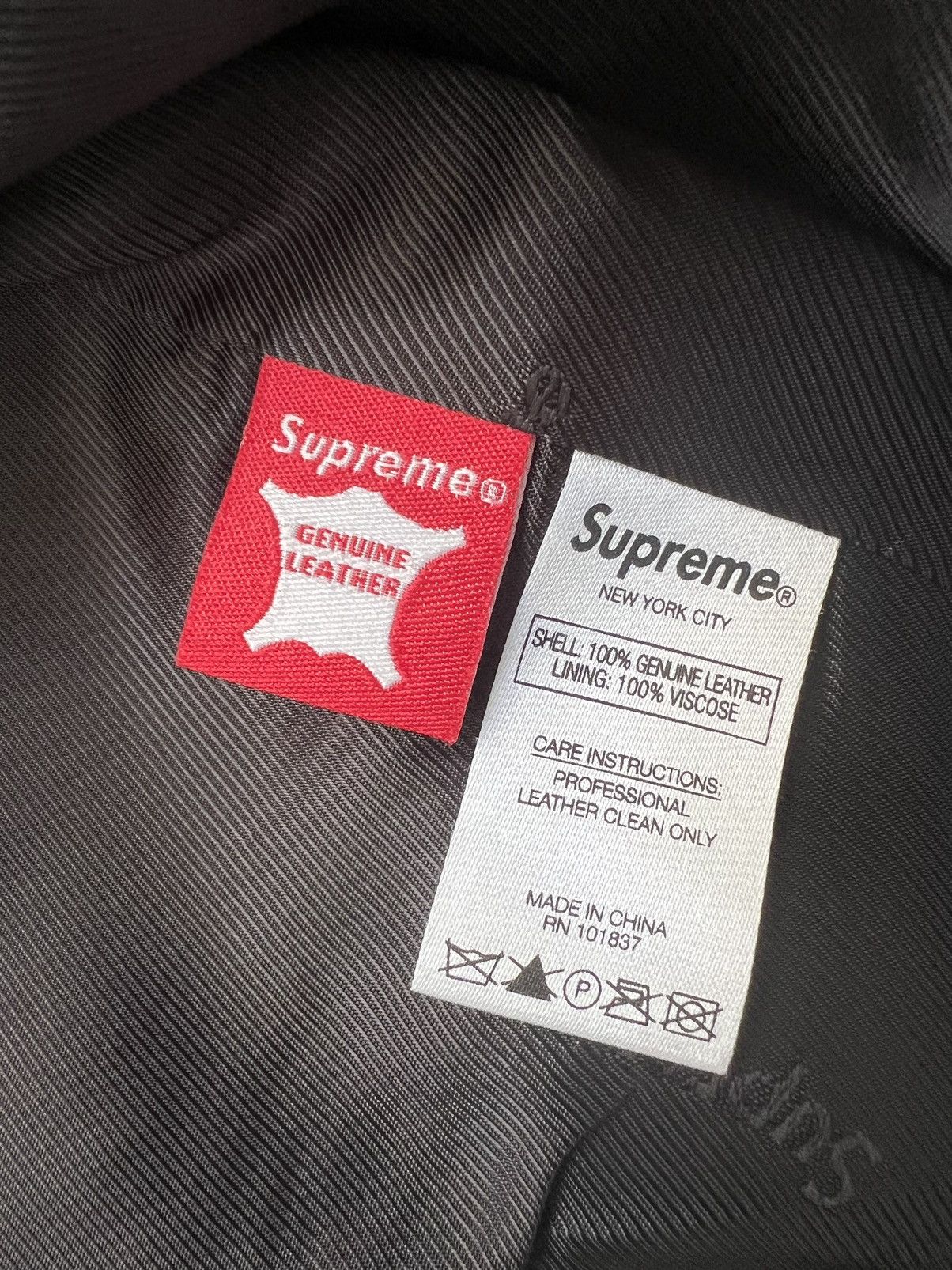 Supreme Supreme FW18 Leather Trucker Jacket Size US S / EU 44-46 / 1 - 5 Thumbnail