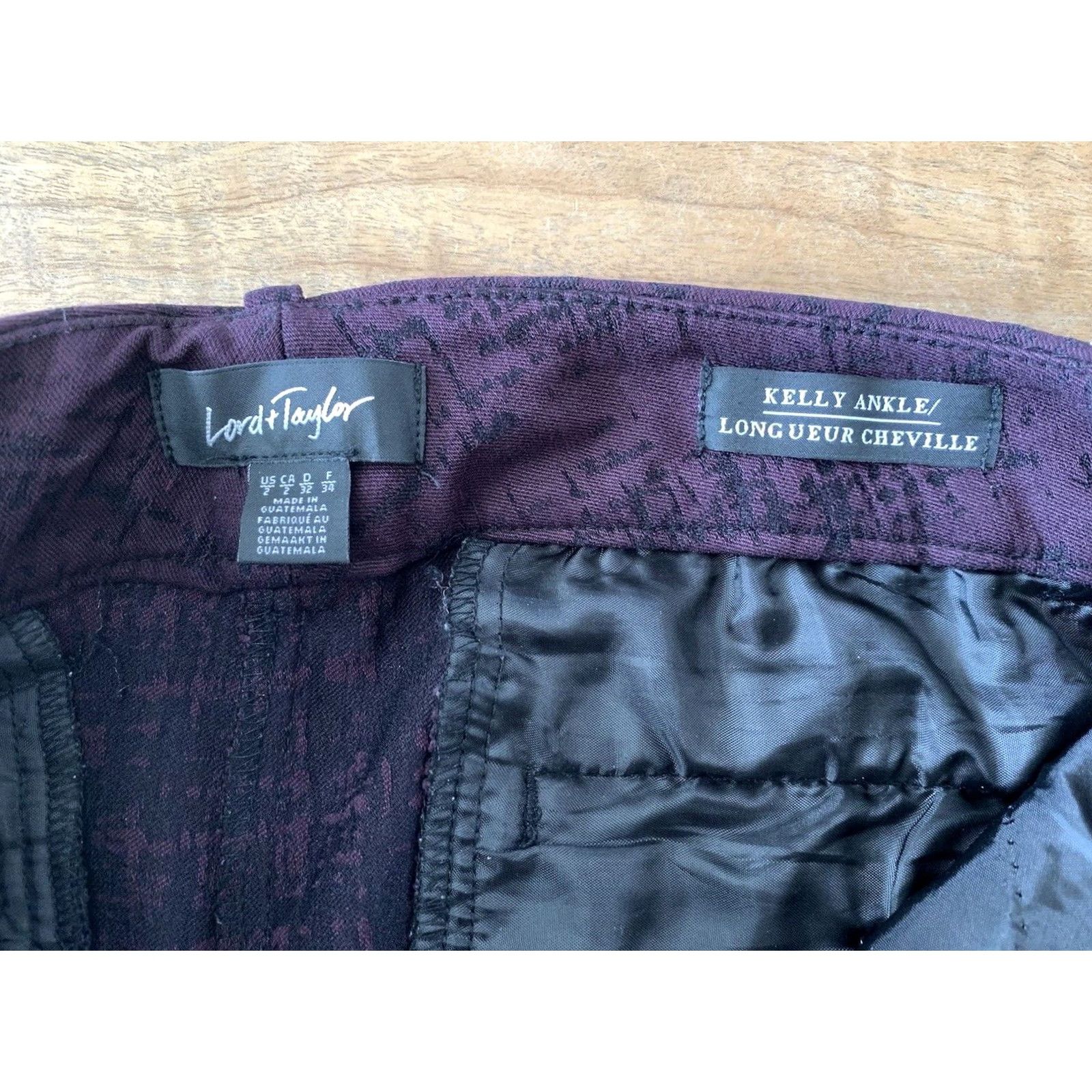 Lord & Taylor LORD & TAYLOR Ankle Pants Womens Size 2 Purple Slim Trousers Geometric Pattern 27x26 Moderate Rise Flat Front Size 27" / US 4 / IT 40 - 3 Thumbnail
