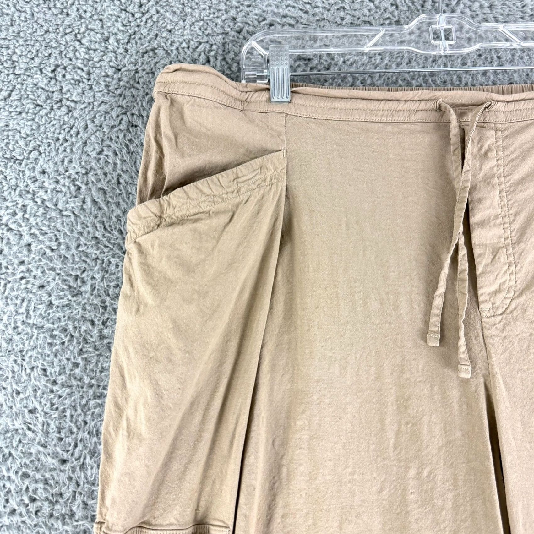 Athleta Athleta Cargo Pants Womens XL Tan Linen Blend Wide Leg Pockets 777370-00 Size 40" / US 18 - 3 Thumbnail