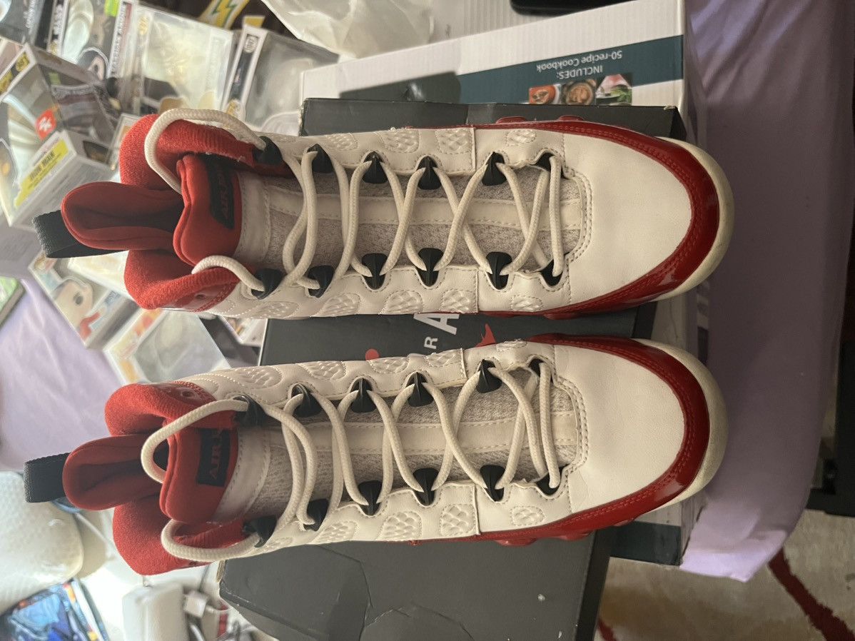Jordan Brand Gym Red 9s Size US 6 / EU 39 - 3 Thumbnail