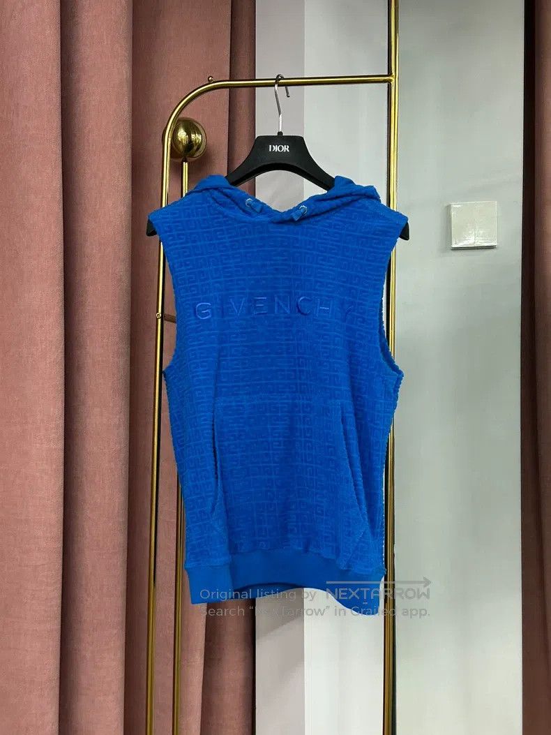 Givenchy Givenchy Blue All Logo Letter Set, Sleeveless Hooded Top Size US S / EU 44-46 / 1 - 2 Thumbnail