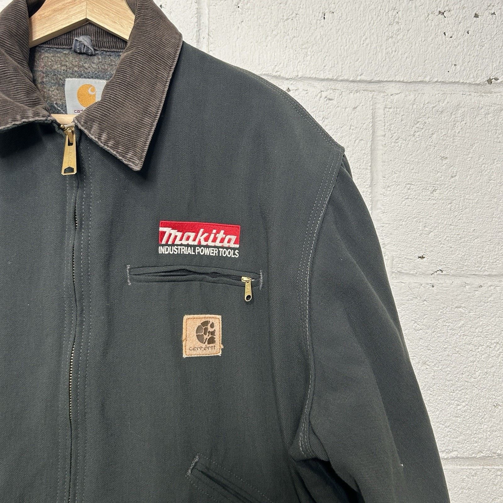 Carhartt Vintage Carhartt Blanket-Lined Detroit Jacket “Charcoal” Size US XL / EU 56 / 4 - 4 Thumbnail