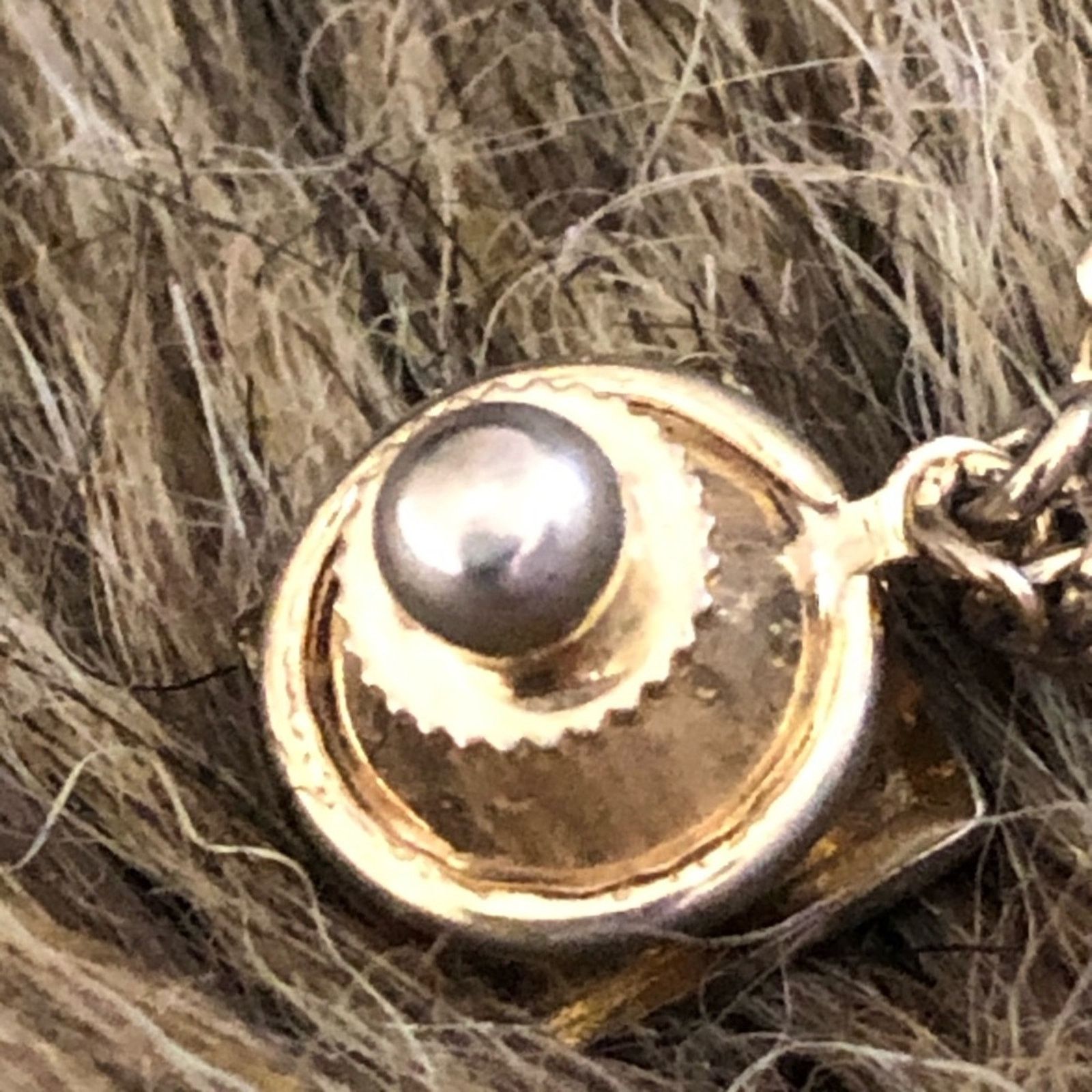 Vintage Men’s Vintage gold tone tie tack pin with chain Size ONE SIZE - 3 Thumbnail