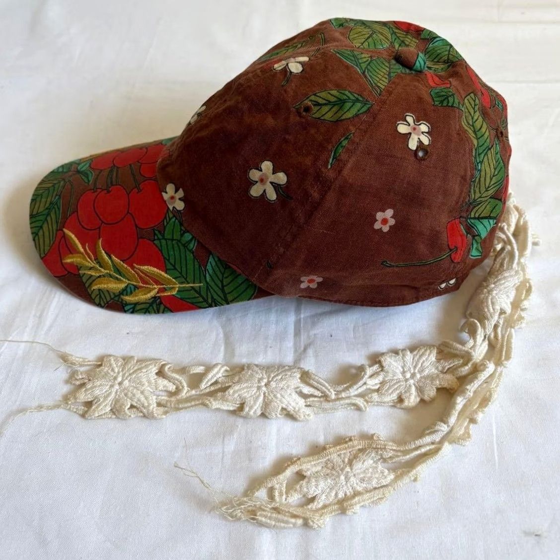 Vintage VINTAGE Bernhard Willhelm Cap 2007 Cherry Pattern Lace Design Used Womens Size ONE SIZE - 2 Thumbnail