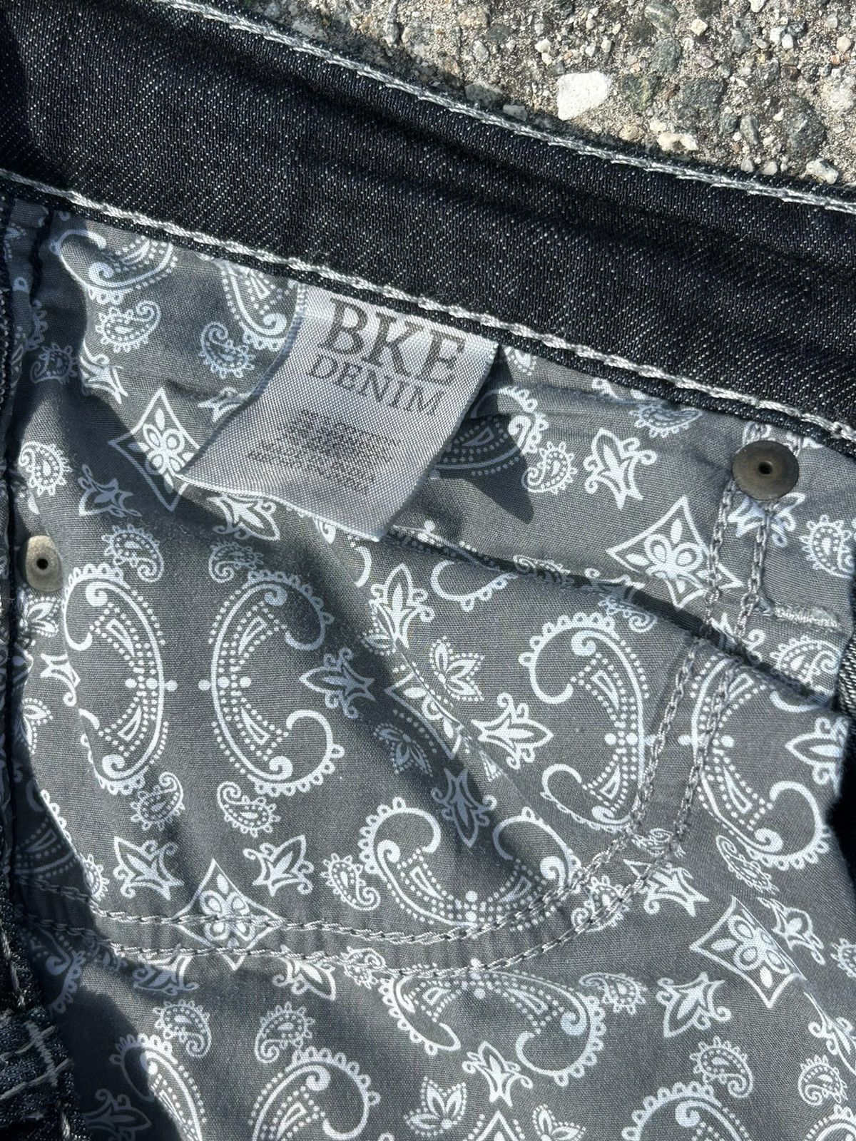 BKE BKE Grunge Embroidered Distressed Jeans Size US 30 / EU 46 - 12 Thumbnail