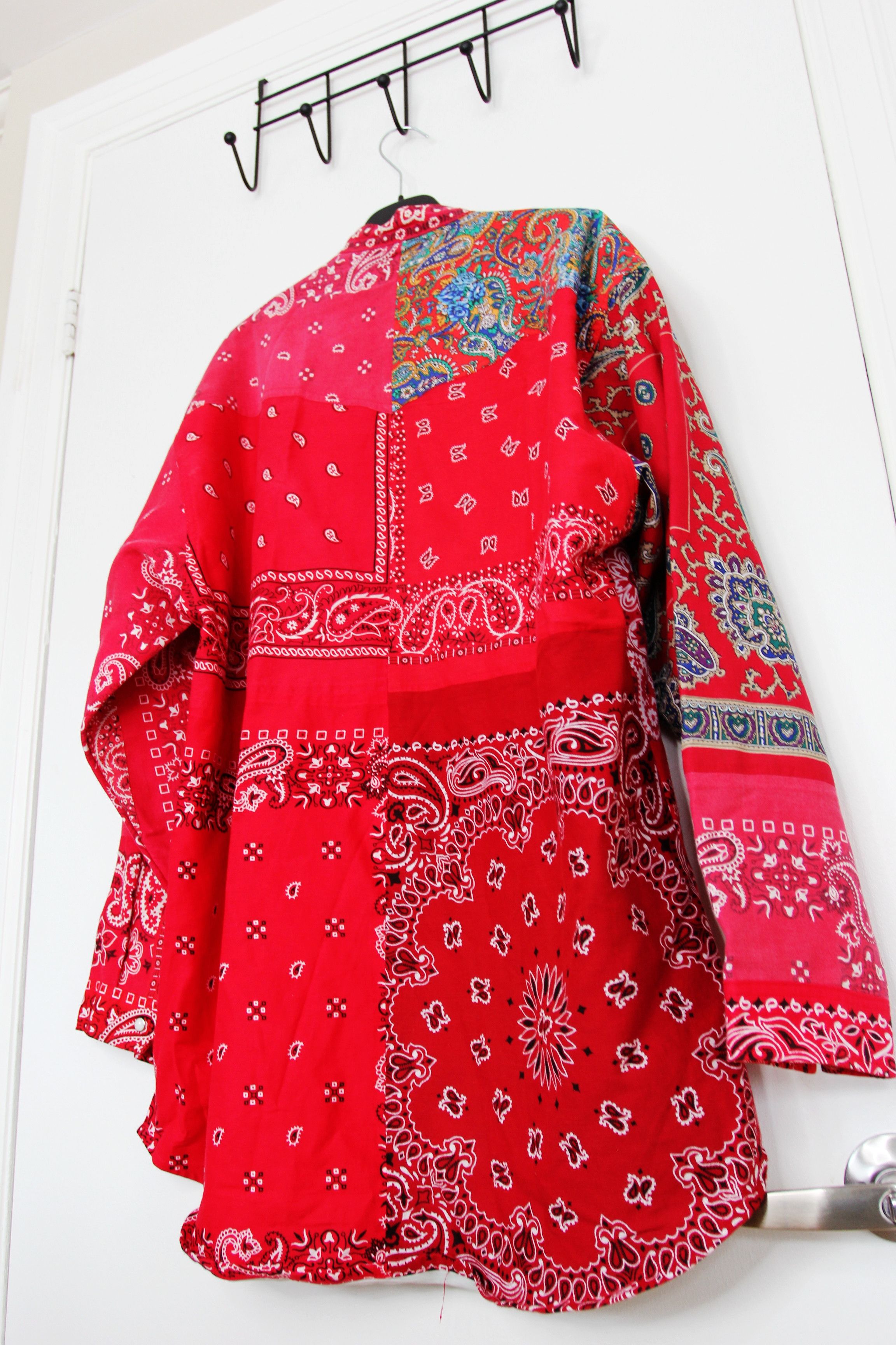 Children of the discordance CHILDREN OF THE DISCORDANCE VINTAGE BANDANA PATCH SHIRT 3 Size US L / EU 52-54 / 3 - 6 Thumbnail