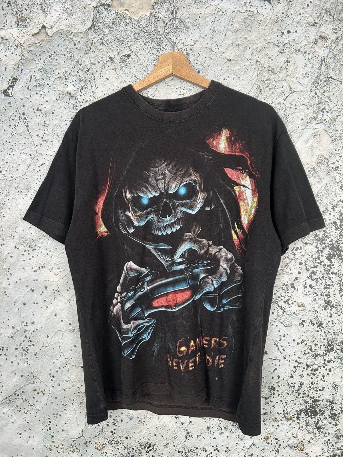 Vintage Vintage Spiral Horror Graphic Tee Grunge Punk 90s Metal Size US XL / EU 56 / 4 - 1 Thumbnail