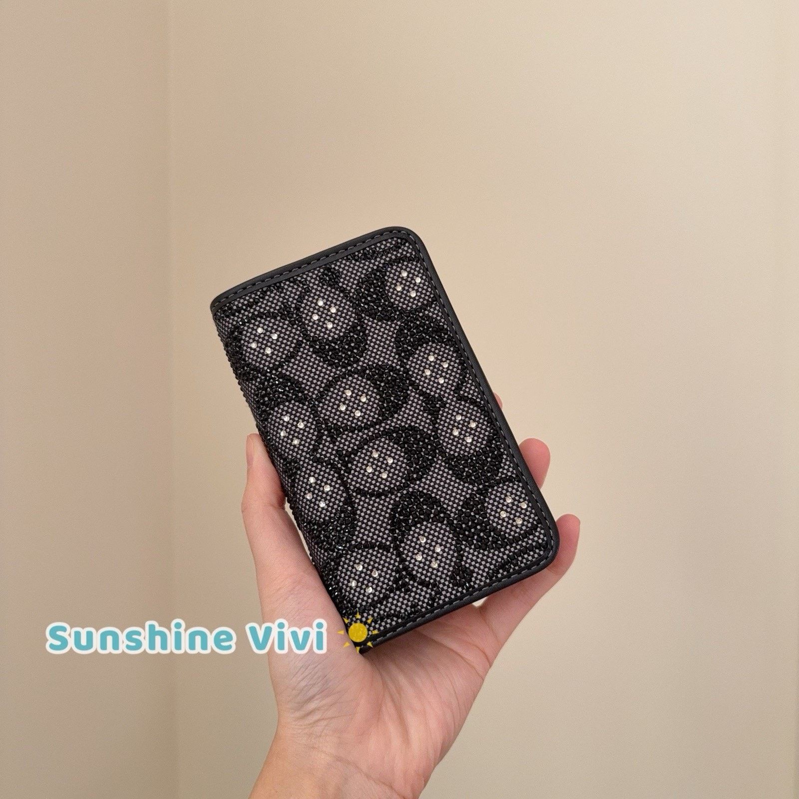 Coach NWT Coach Essential Slim Card Case Crystal CCD16 Black Size ONE SIZE - 1 Thumbnail