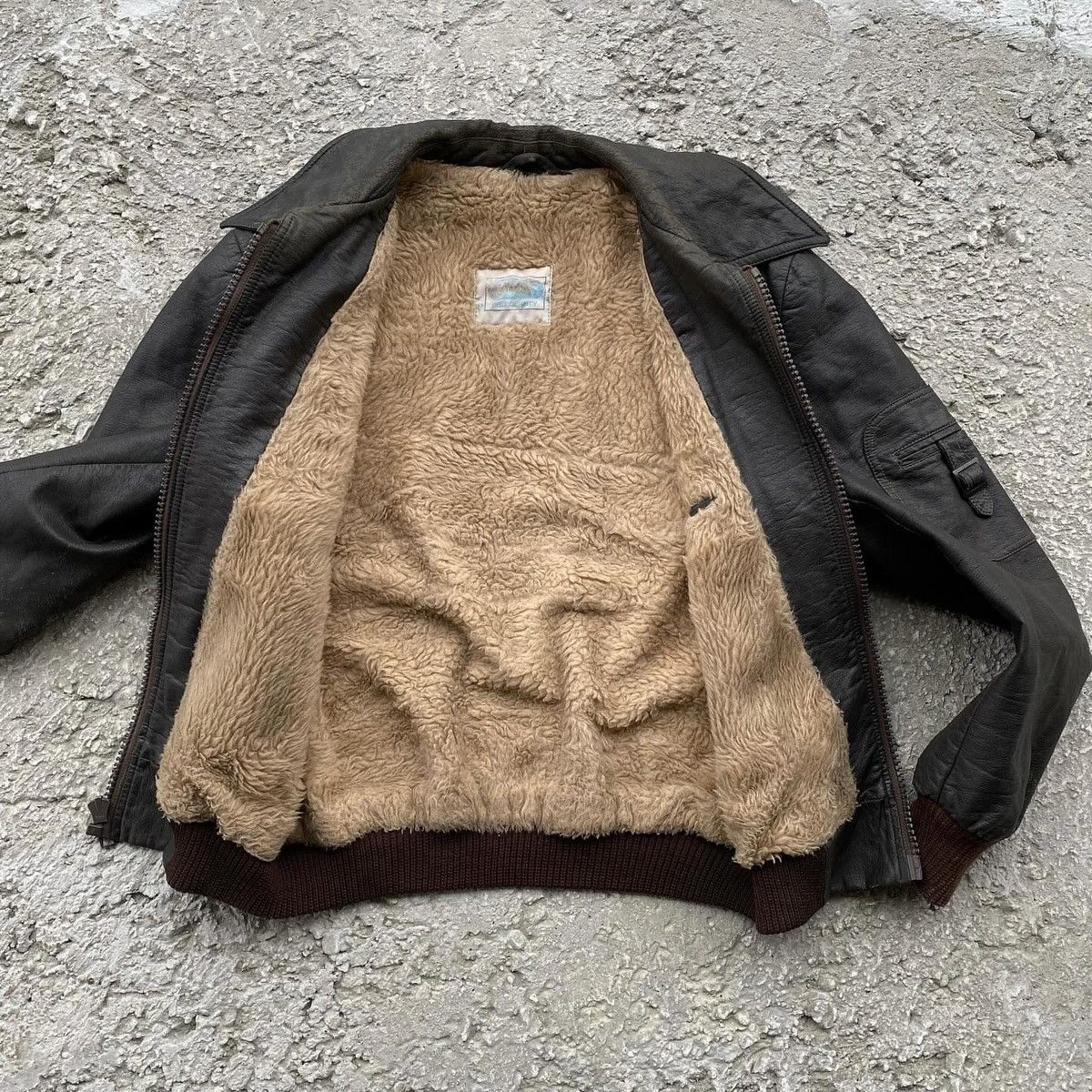 Japanese Brand × Leather Vintage Leather Jacket Size US M / EU 48-50 / 2 - 13 Thumbnail