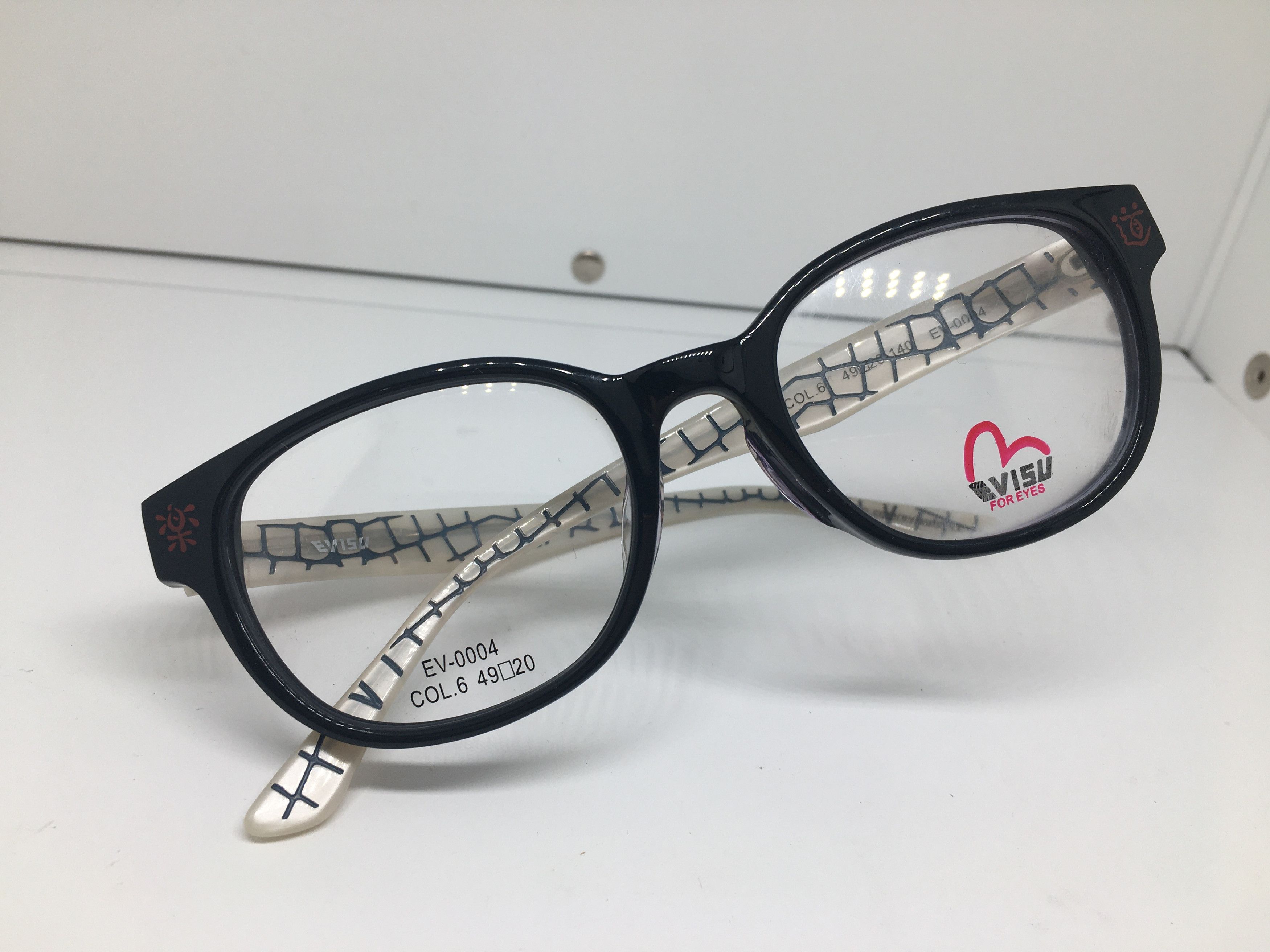 Evisu Evisu EV-0004 Keyhole Bridge Eyeglasses Frame Size ONE SIZE - 7 Thumbnail