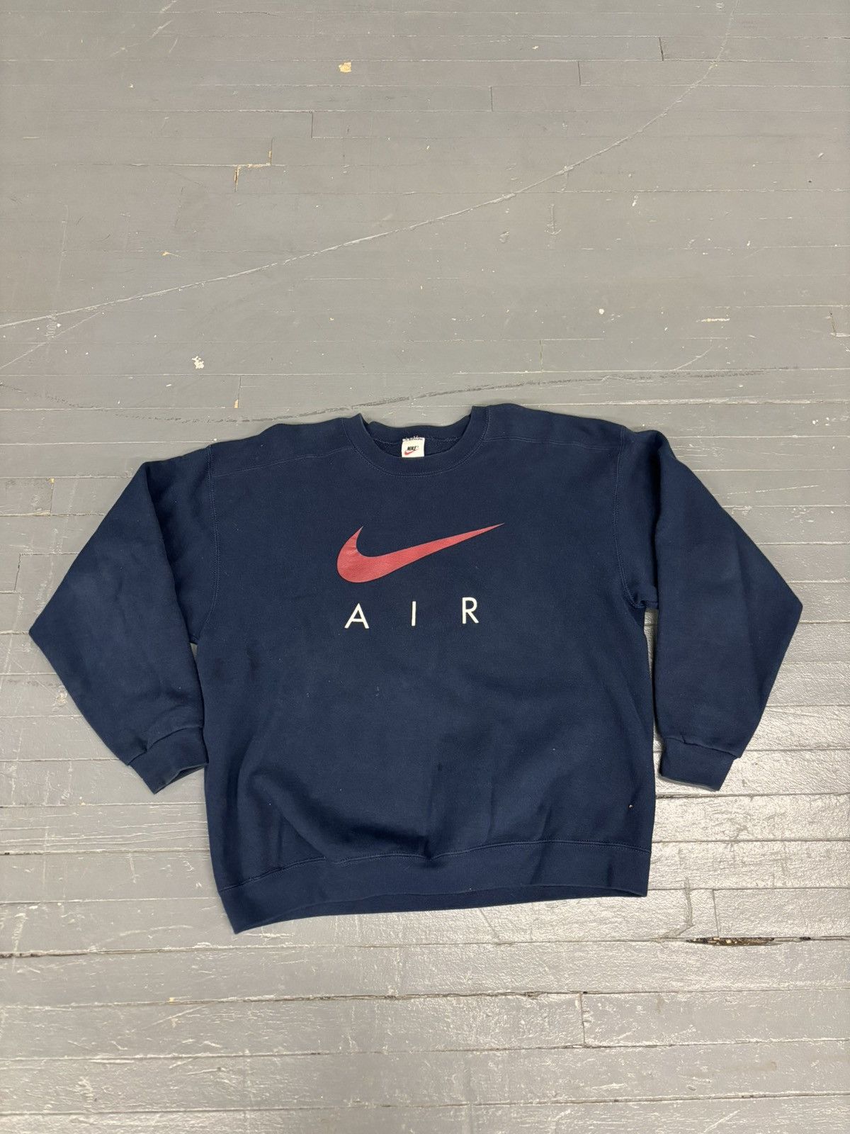 Nike × Vintage Vintage 90s Nike air crewneck Size US L / EU 52-54 / 3 - 1 Thumbnail