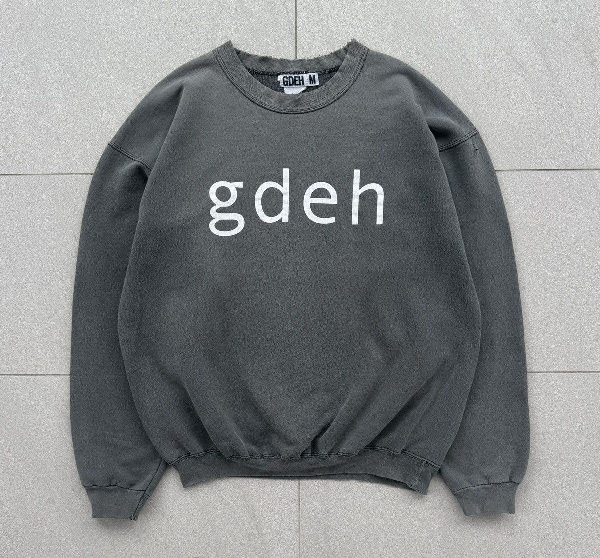 GOODENOUGH Vintage 2002 Goodenough "gdeh" Faded Crewneck Sweatshirt Size US M / EU 48-50 / 2 - 6 Thumbnail