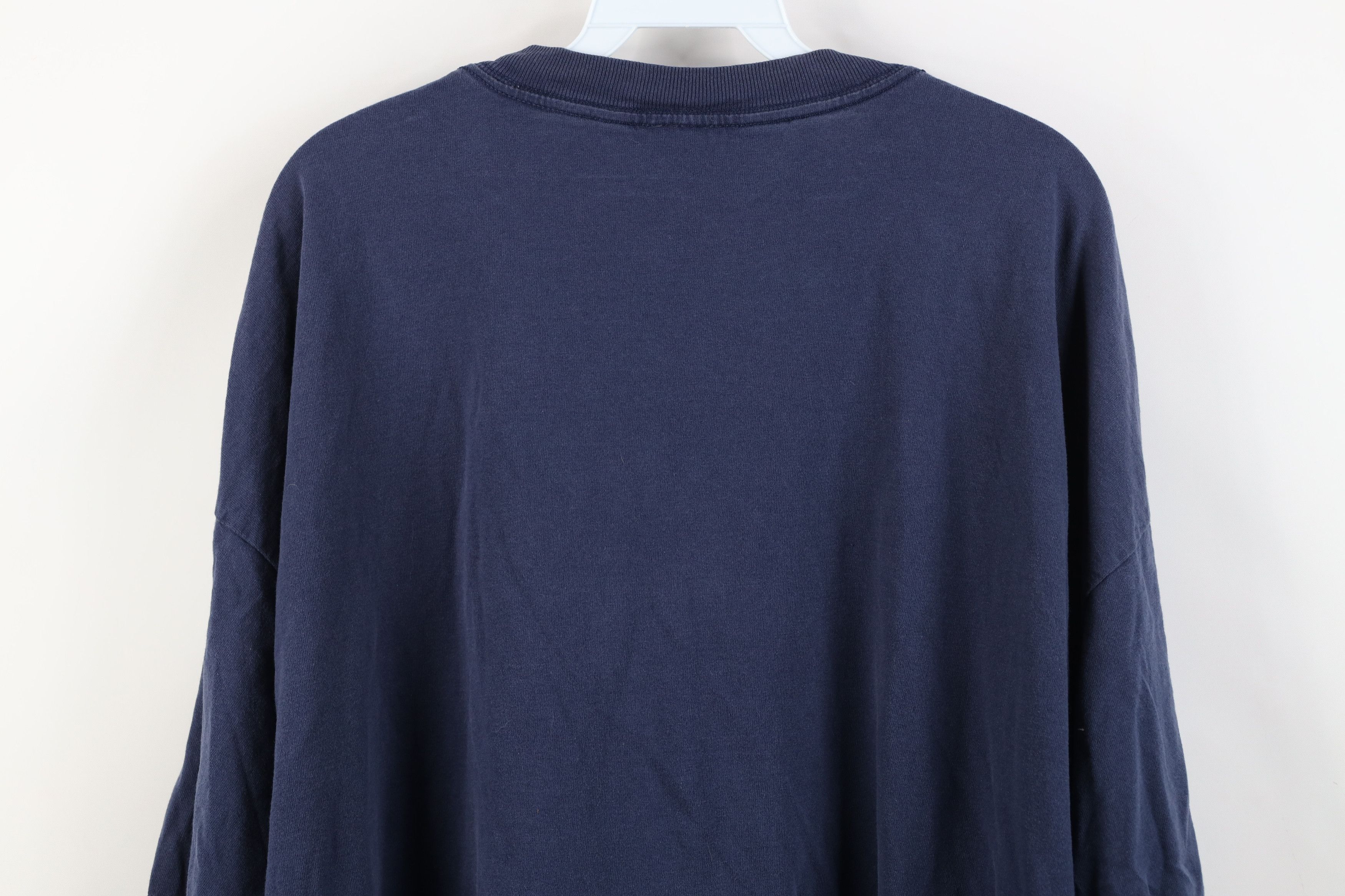 Vintage Vintage 90s Y2K University of Michigan Athletic Dept T-Shirt Size US XXL / EU 58 / 5 - 13 Thumbnail