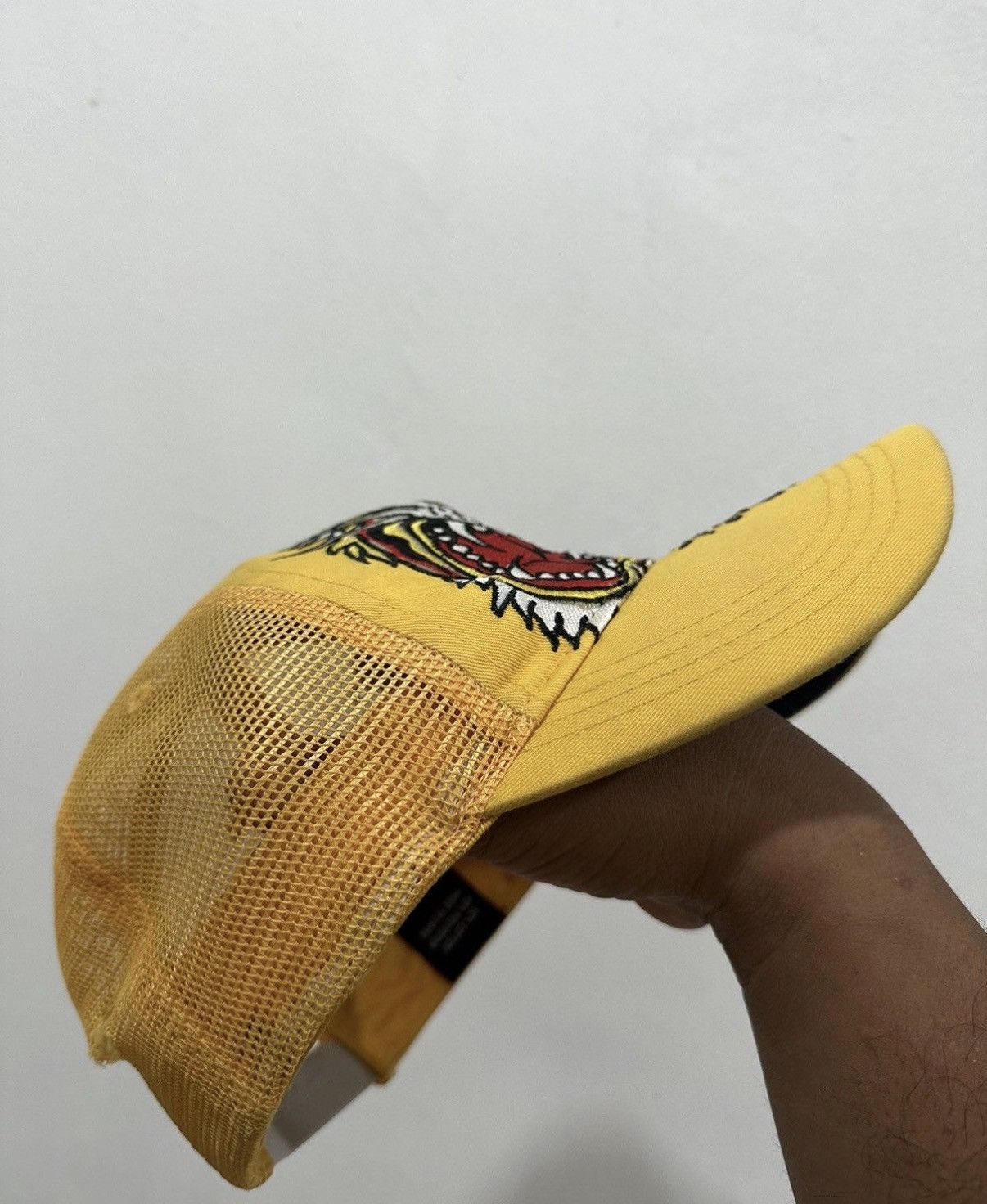 Ed Hardy VTG Ed Hardy Embroid Trucker Hat Size ONE SIZE - 6 Thumbnail