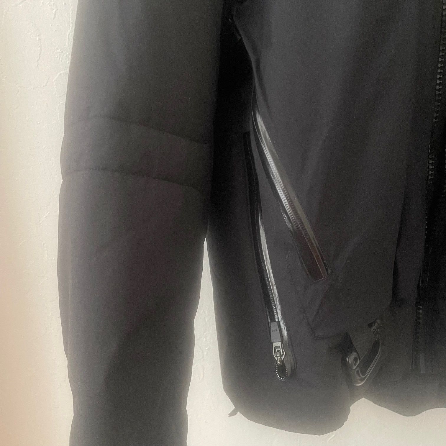 Acronym J91A-WS Insulated Bomber Jacket NEW Size US M / EU 48-50 / 2 - 3 Thumbnail