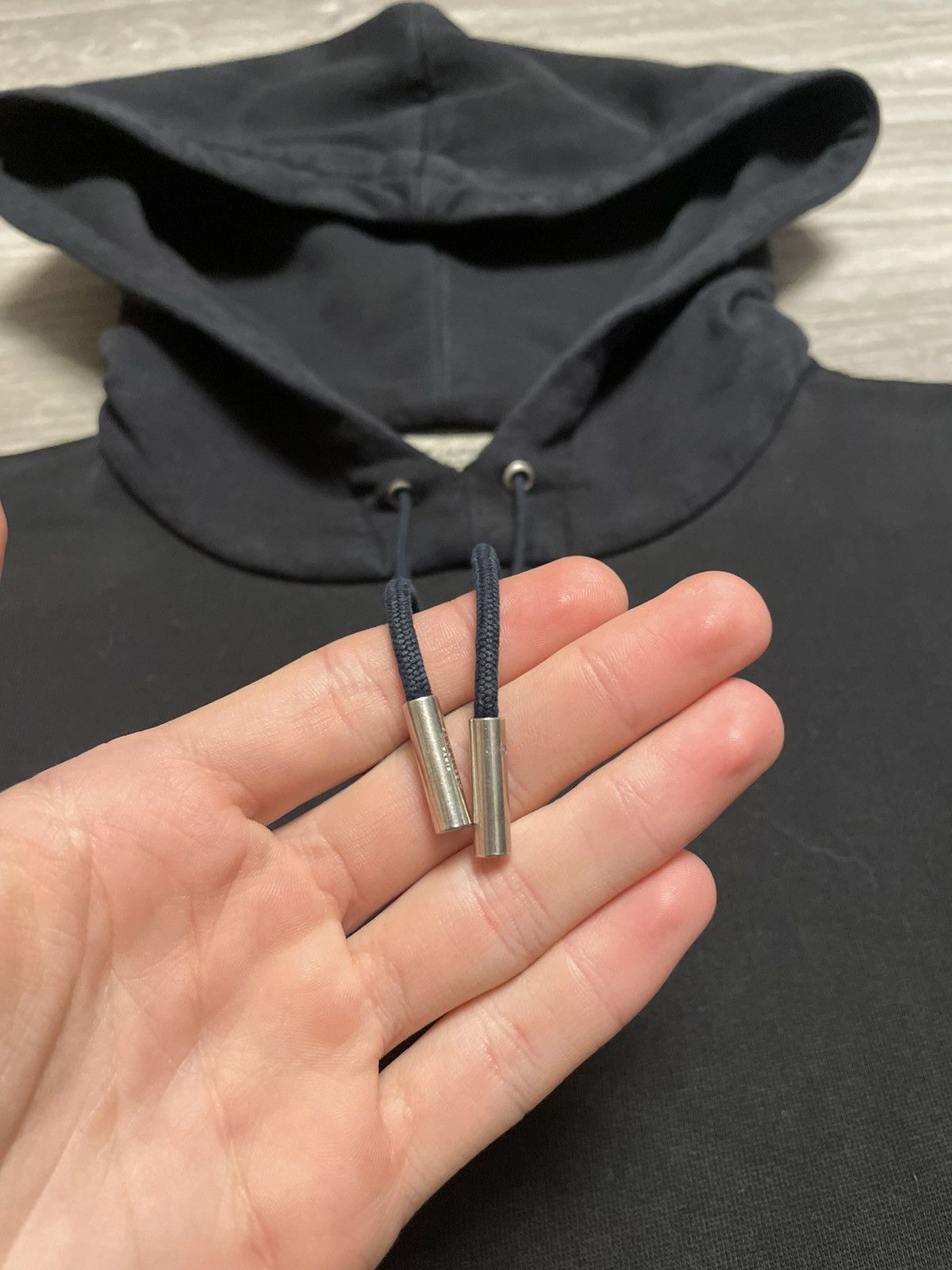 Saint Laurent Paris 2018 Saint Laurent Paris Black Center Logo Hoodie Size US L / EU 52-54 / 3 - 8 Thumbnail