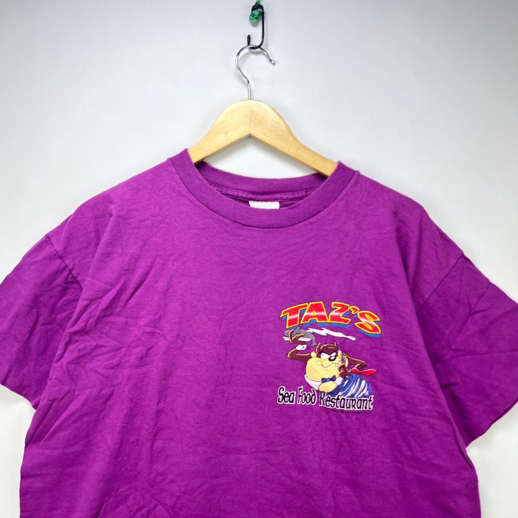 Vintage VINTAGE 90s Taz Looney Tunes Single Stitch Shark T-Shirt Large Size US L / EU 52-54 / 3 - 7 Thumbnail