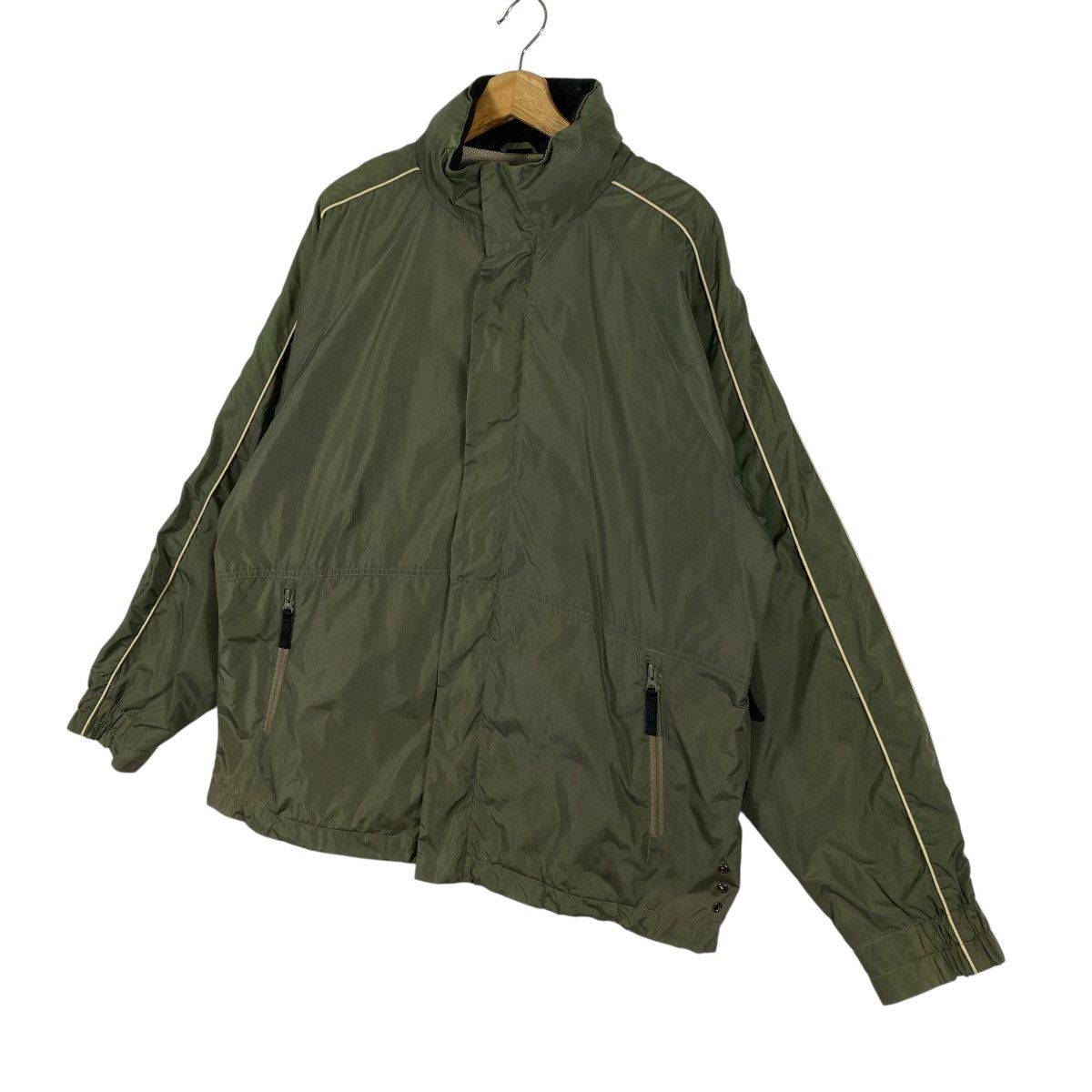 Billabong Vintage Billabong Windbreaker Zipper/Button Jacket Size US M / EU 48-50 / 2 - 2 Thumbnail