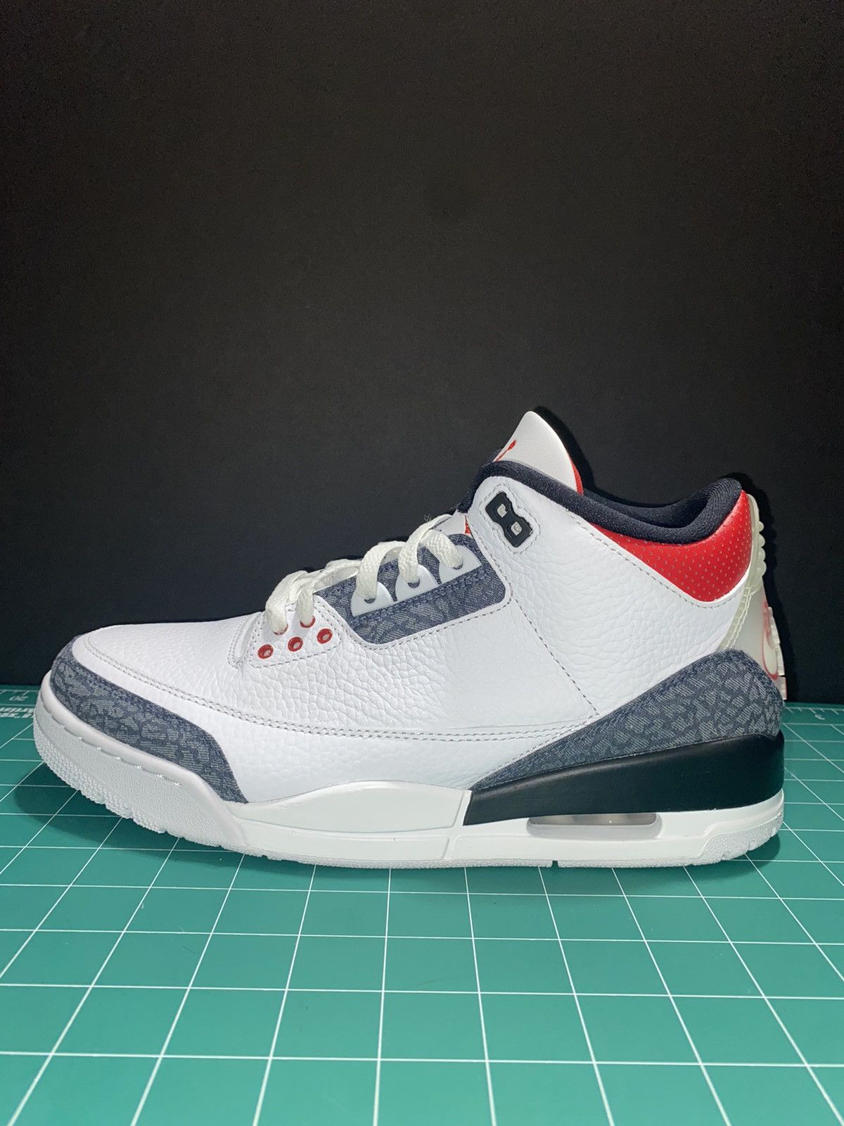 Jordan Brand × Nike Air Jordan 3 SE-T 'Fire Red' Japan Exclusive Size US 9.5 / EU 42-43 - 2 Thumbnail