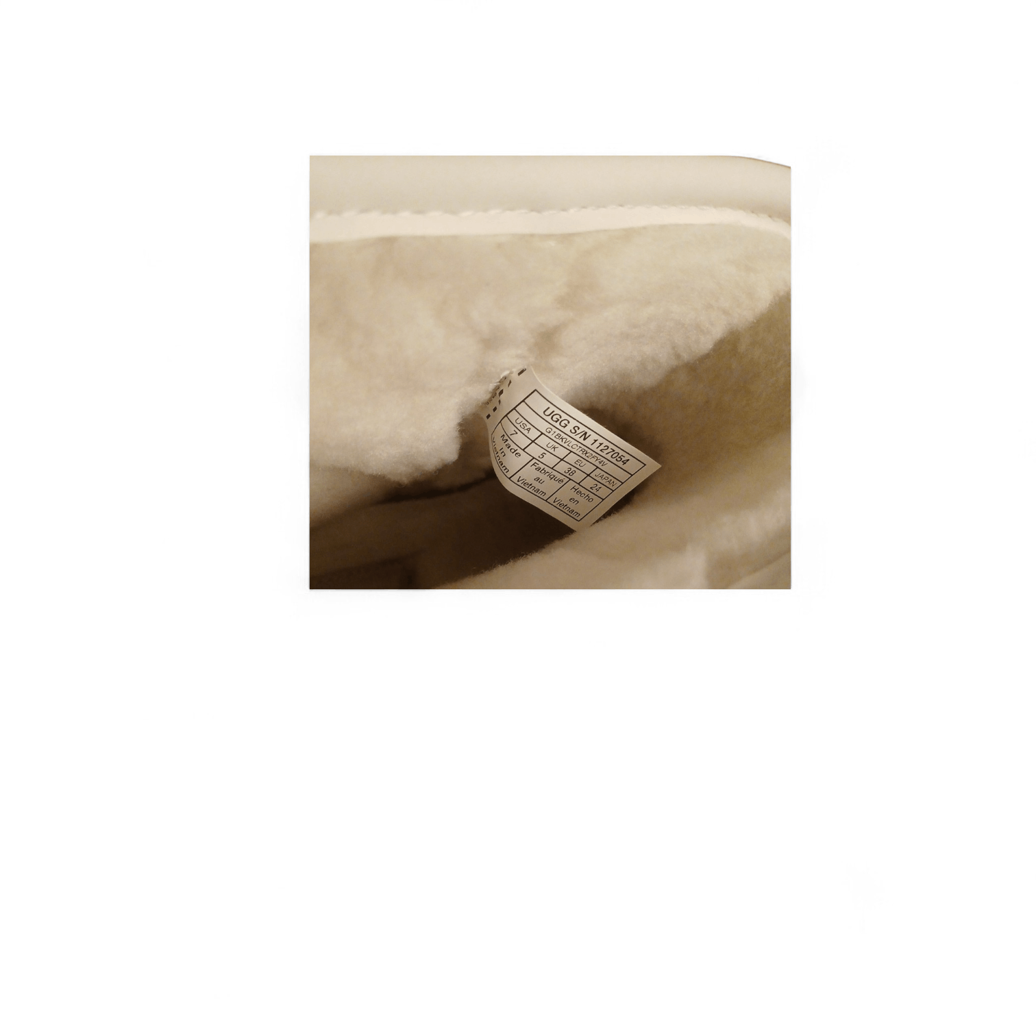 Ugg UGG Classic Clear Mini Pixelate Womens Ankle Boot NWOB Size US 7 / IT 37 - 12 Thumbnail