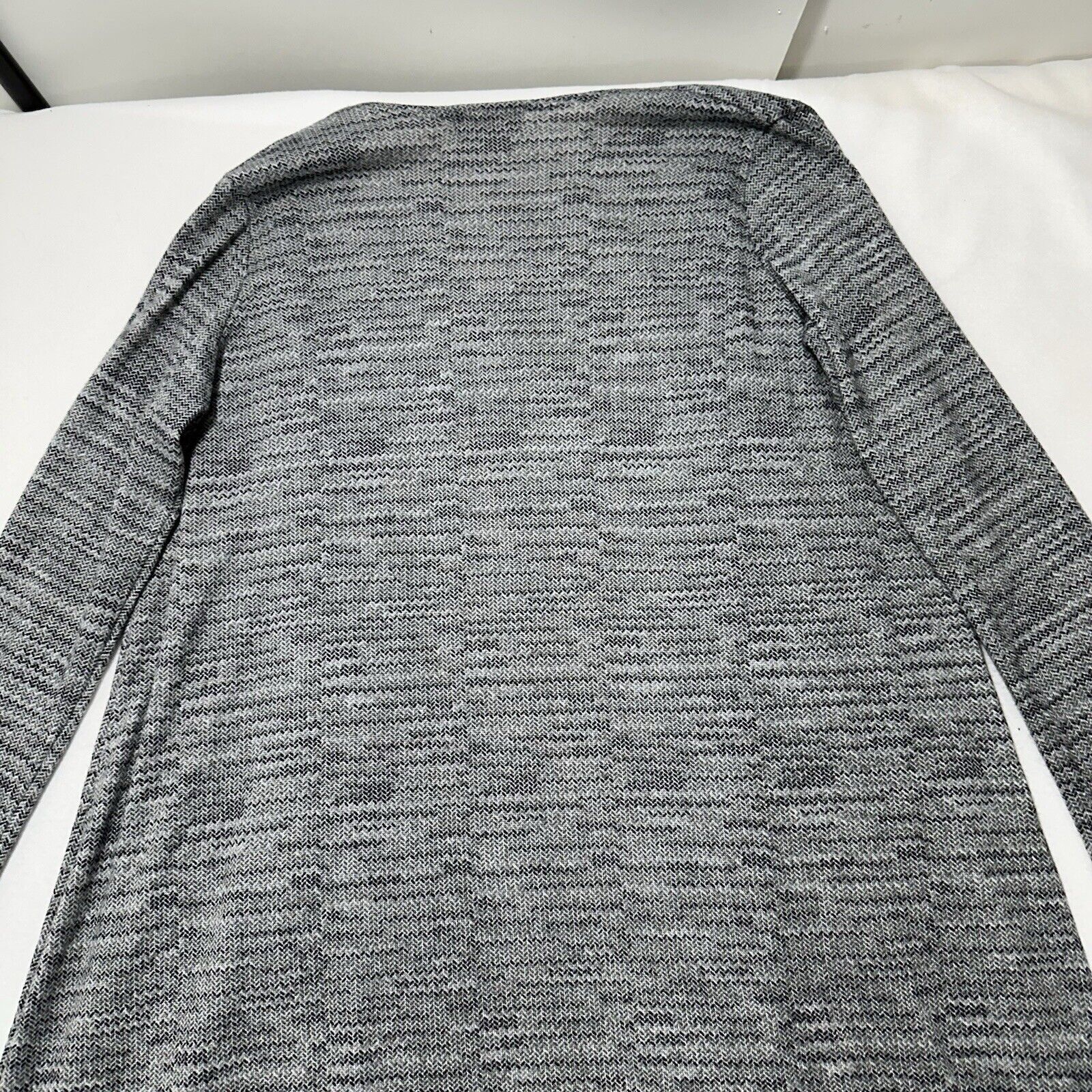Other LuLaRoe Sarah Small Open Front Gray Duster Cardigan Sweater Size S / US 4 / IT 40 - 11 Thumbnail