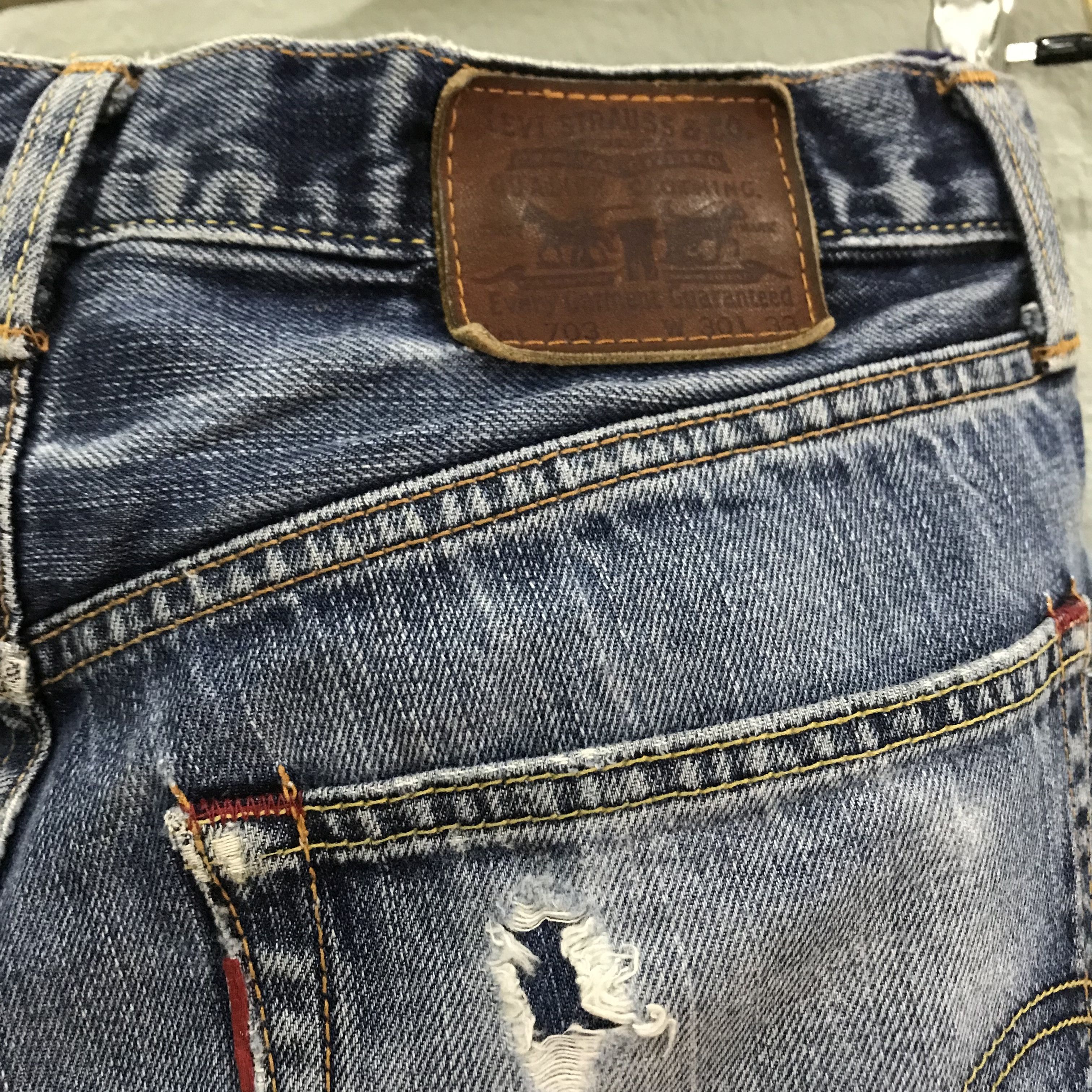 Levi's Vintage Levi’s 501 Distressed Blue Straight Leg High Waist Size US 30 / EU 46 - 6 Thumbnail