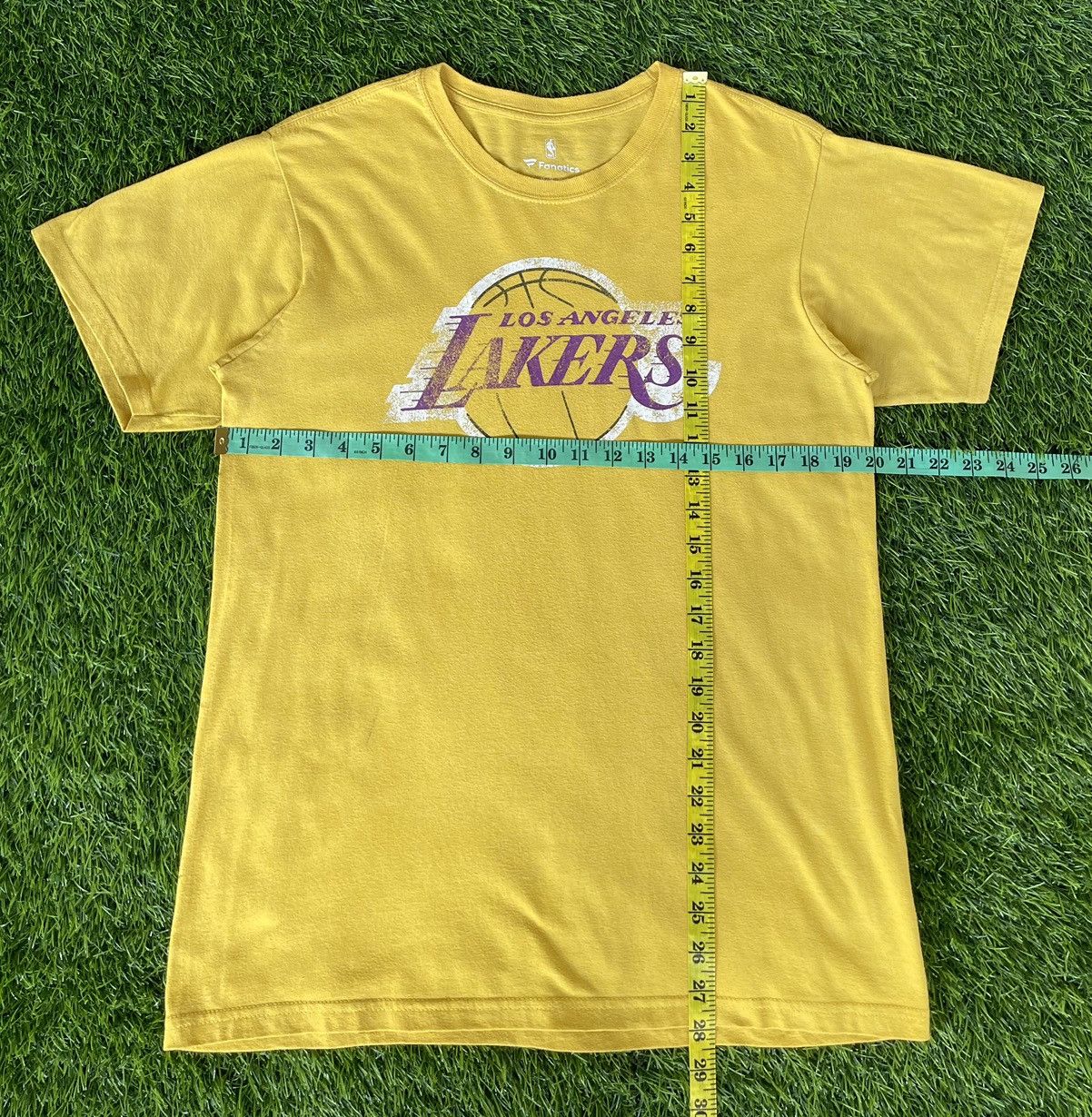 NBA 🔥LOS ANGELAS NBA LAKERS🔥Big logo Tshirt Size US M / EU 48-50 / 2 - 8 Thumbnail