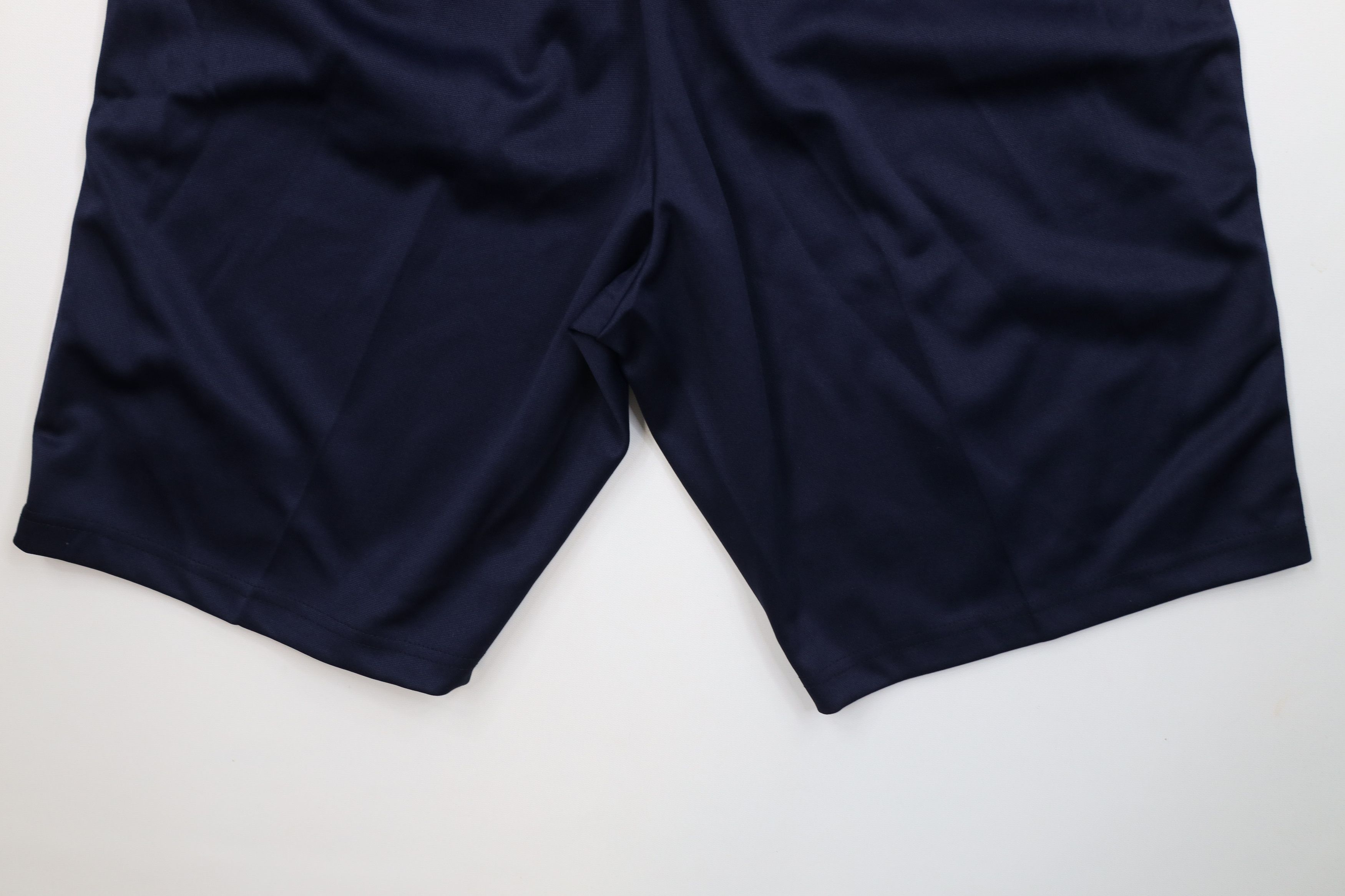 Vintage Deadstock Vintage 90s Y2K Streetwear Script Detroit Shorts Size US 38 / EU 54 - 11 Thumbnail