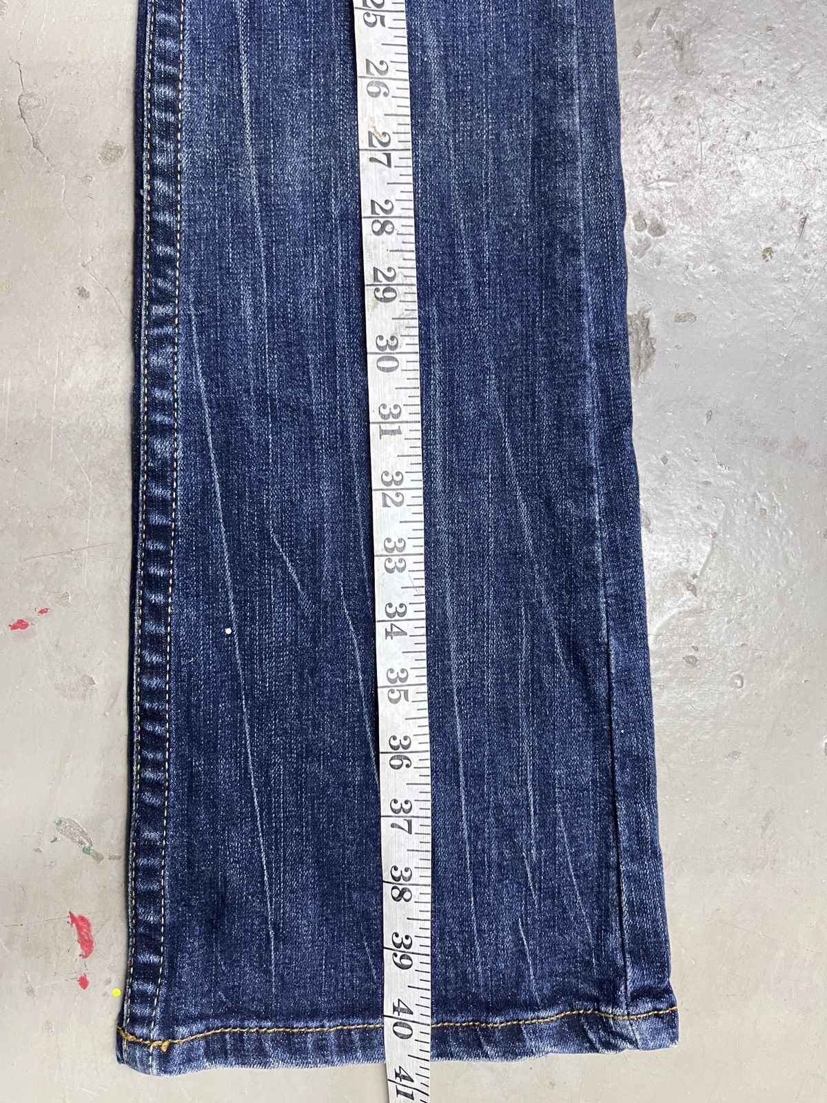 Tornado Mart Red Pepper Back Embroidered Clawmark Flared Jeans Size US 29 - 14 Thumbnail