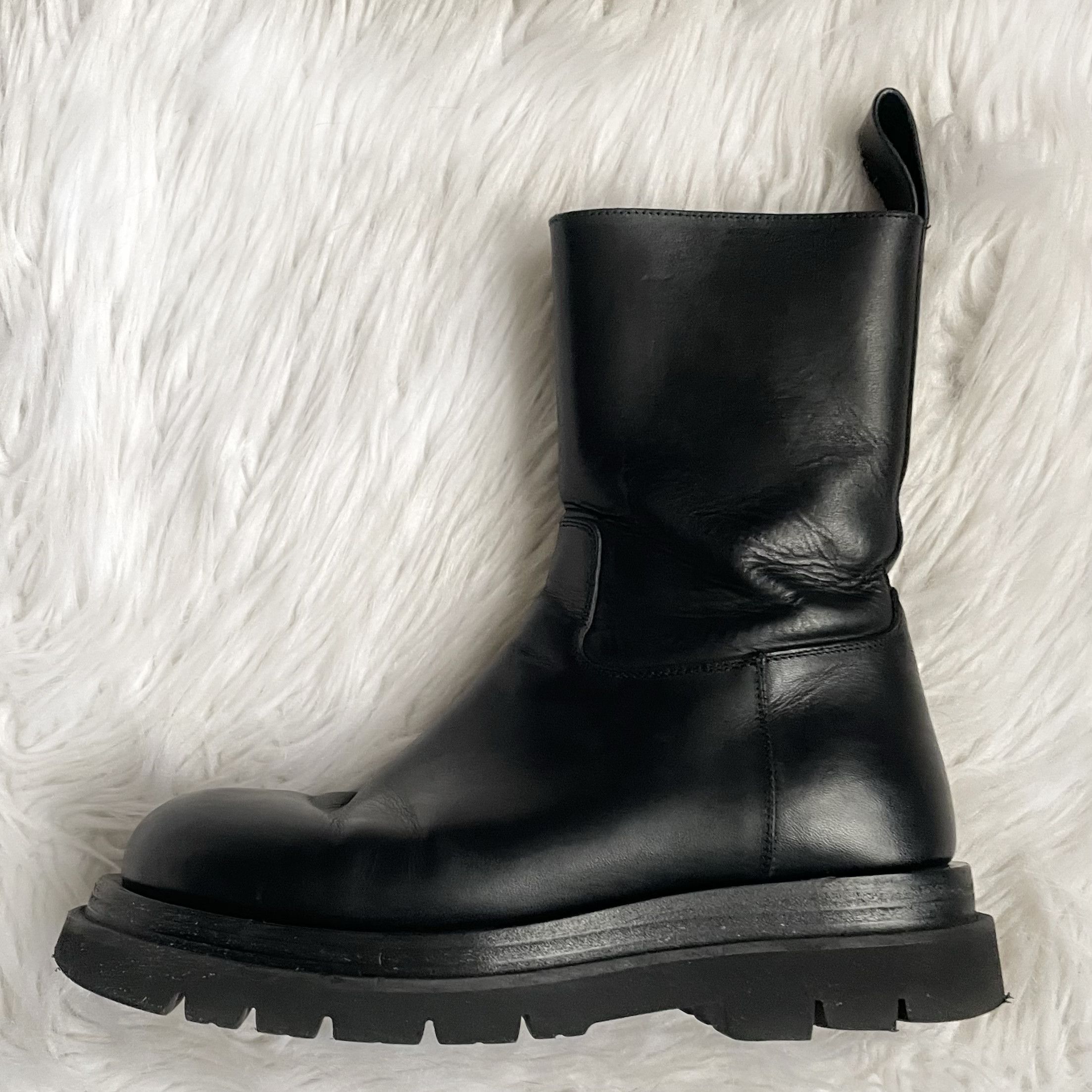 Bottega Veneta Bottega Veneta Black Lug Boots Zip Up Size 40.5 Size US 7.5 / EU 40-41 - 3 Thumbnail