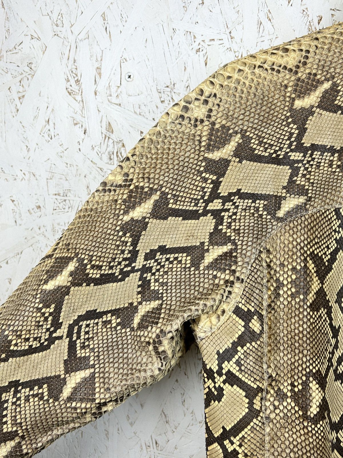 Gucci Tom Ford Gucci 2000 Runway Python Leather Jacket Size 40 Size M / US 6-8 / IT 42-44 - 7 Thumbnail