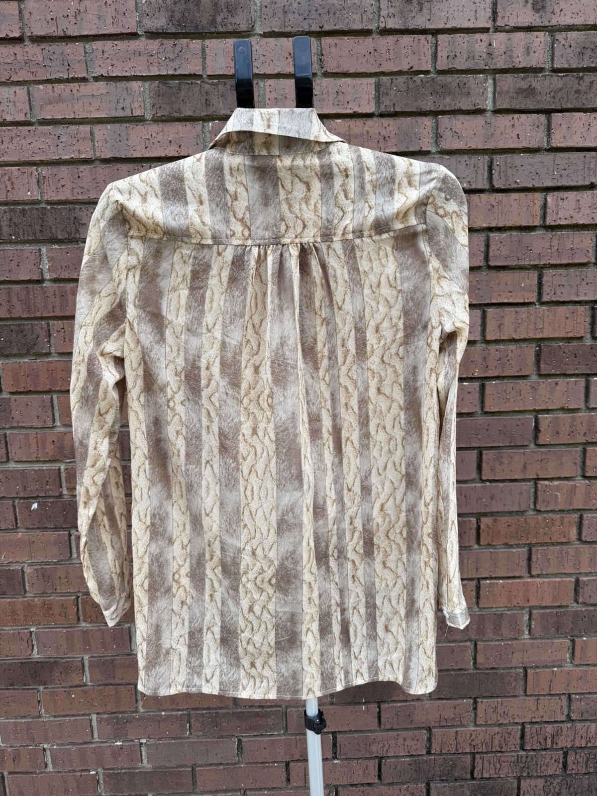 Other Entro Snake Skin Print Relaxed Sheer Blouse Front Tie Size S / US 4 / IT 40 - 5 Thumbnail