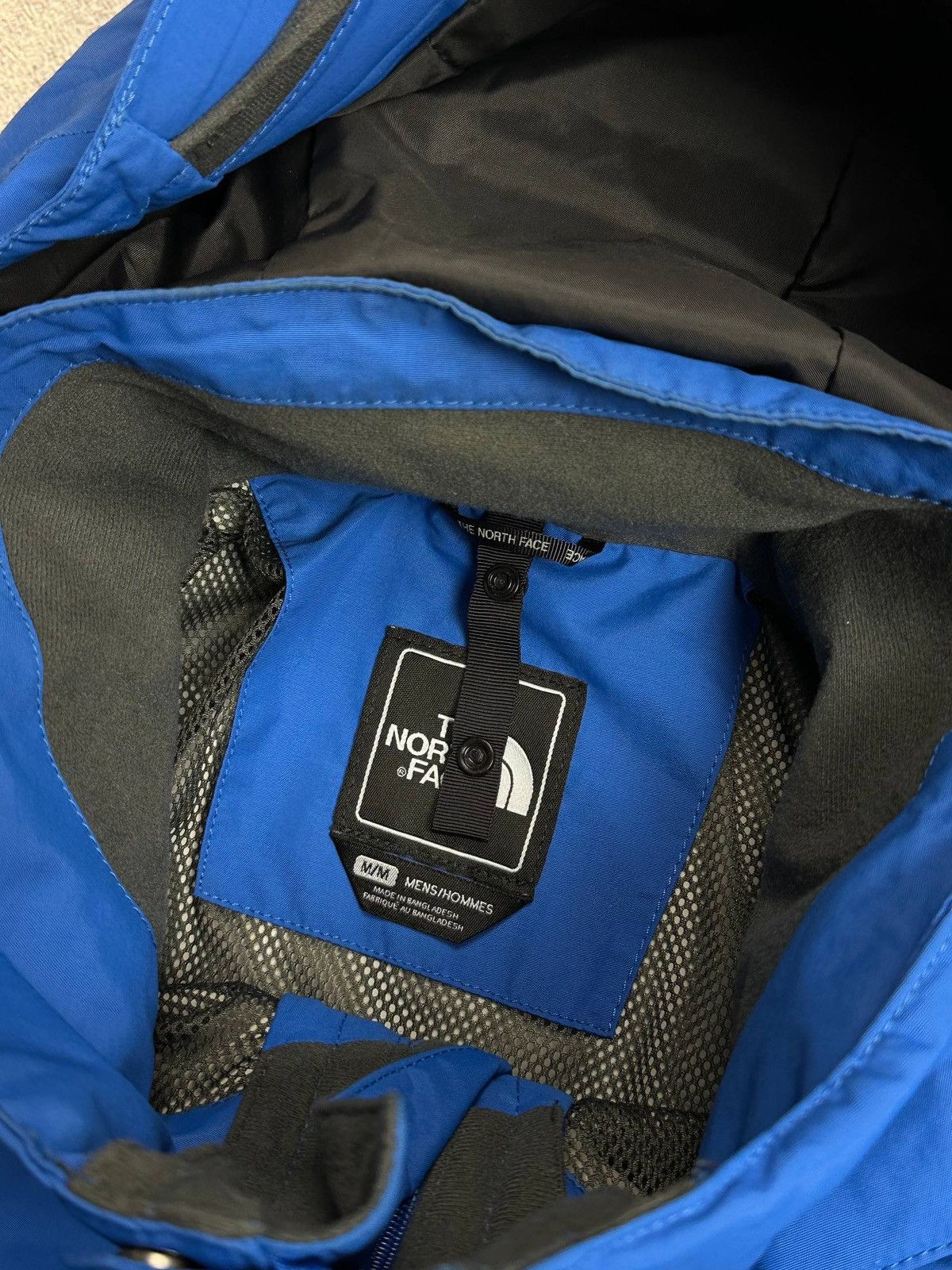 The North Face Vintage The North Face Waterproof Hyvent Mens Jacket M Size US M / EU 48-50 / 2 - 5 Thumbnail
