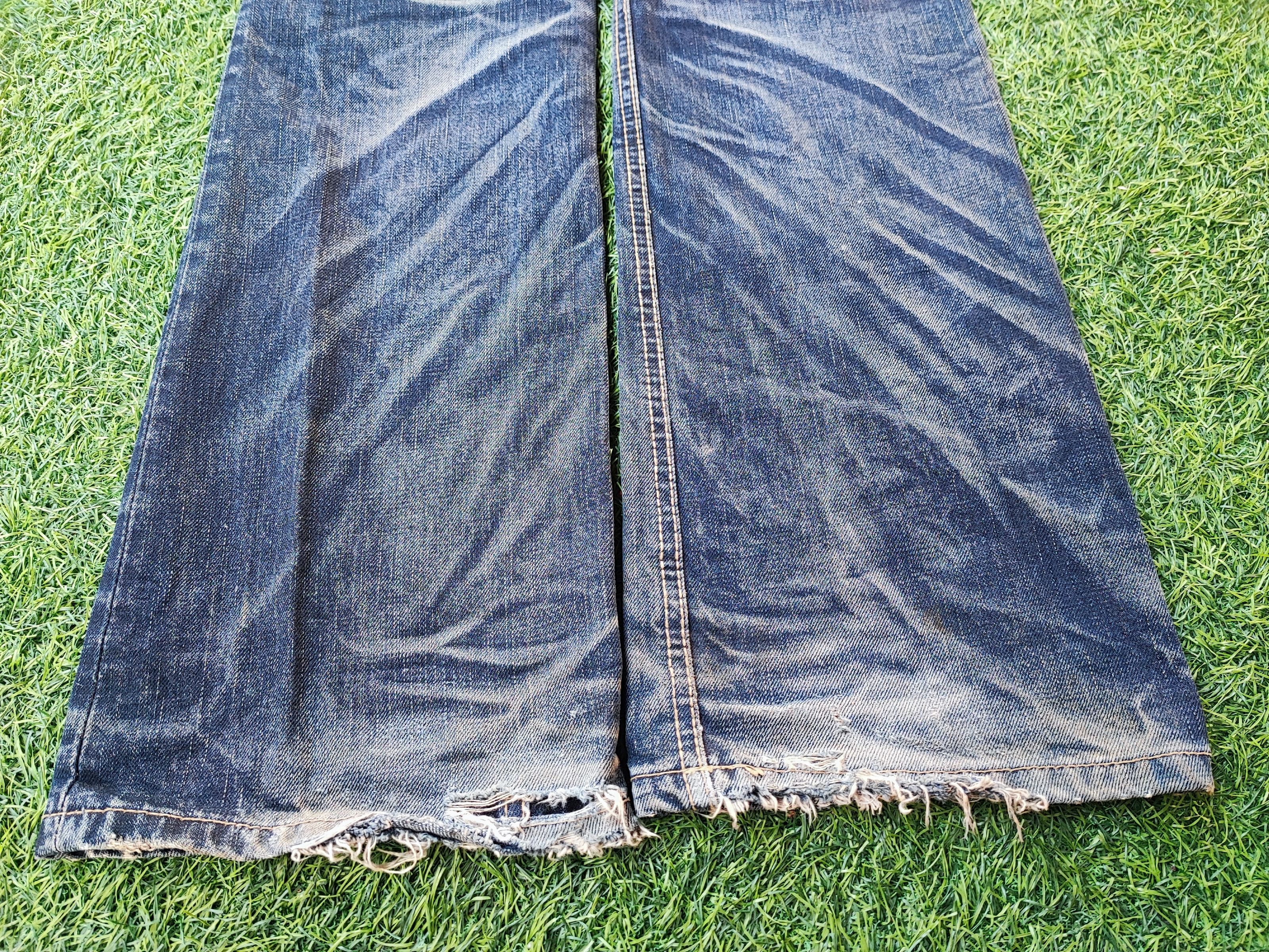 Japanese Brand Rare Yoshitomo Nara Lolita by Concert Club Distressed Jeans Size US 32 / EU 48 - 21 Thumbnail