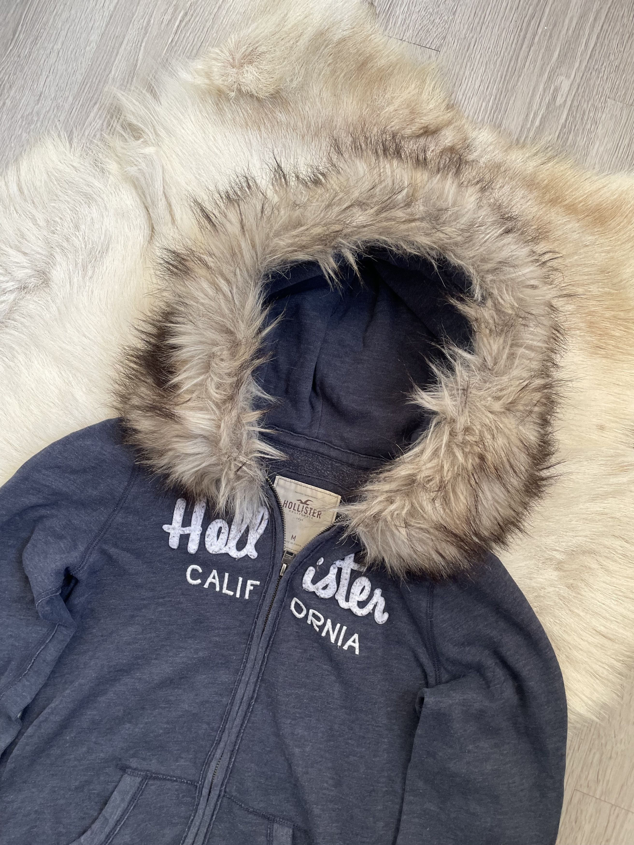 Hollister Y2K Fur Hoodie Hollister Opium Size US S / EU 44-46 / 1 - 1 Thumbnail